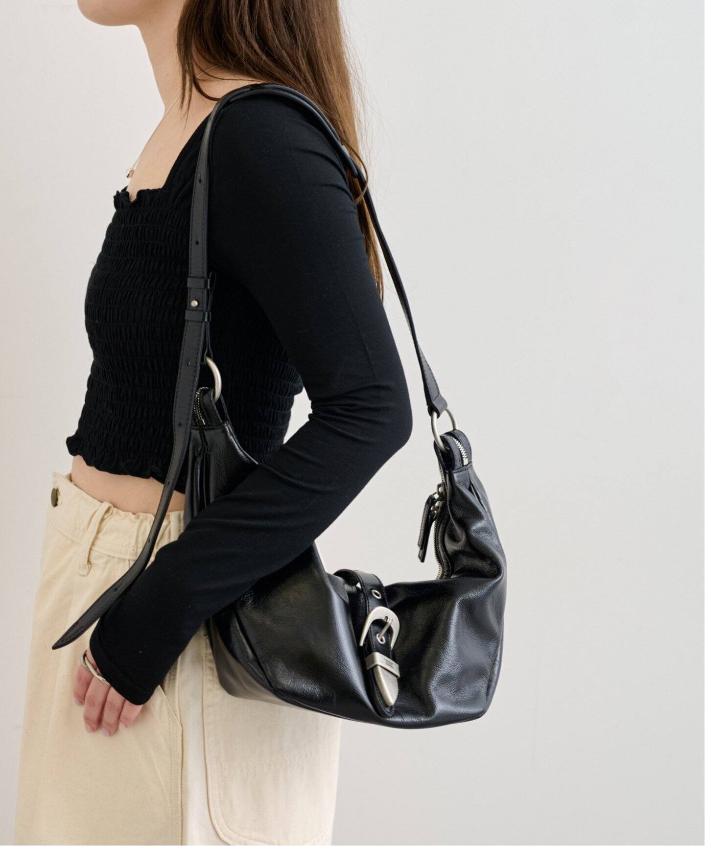 Margesherwood/マージシャーウッド BELTED HOBO MEDIUM（ショルダー 