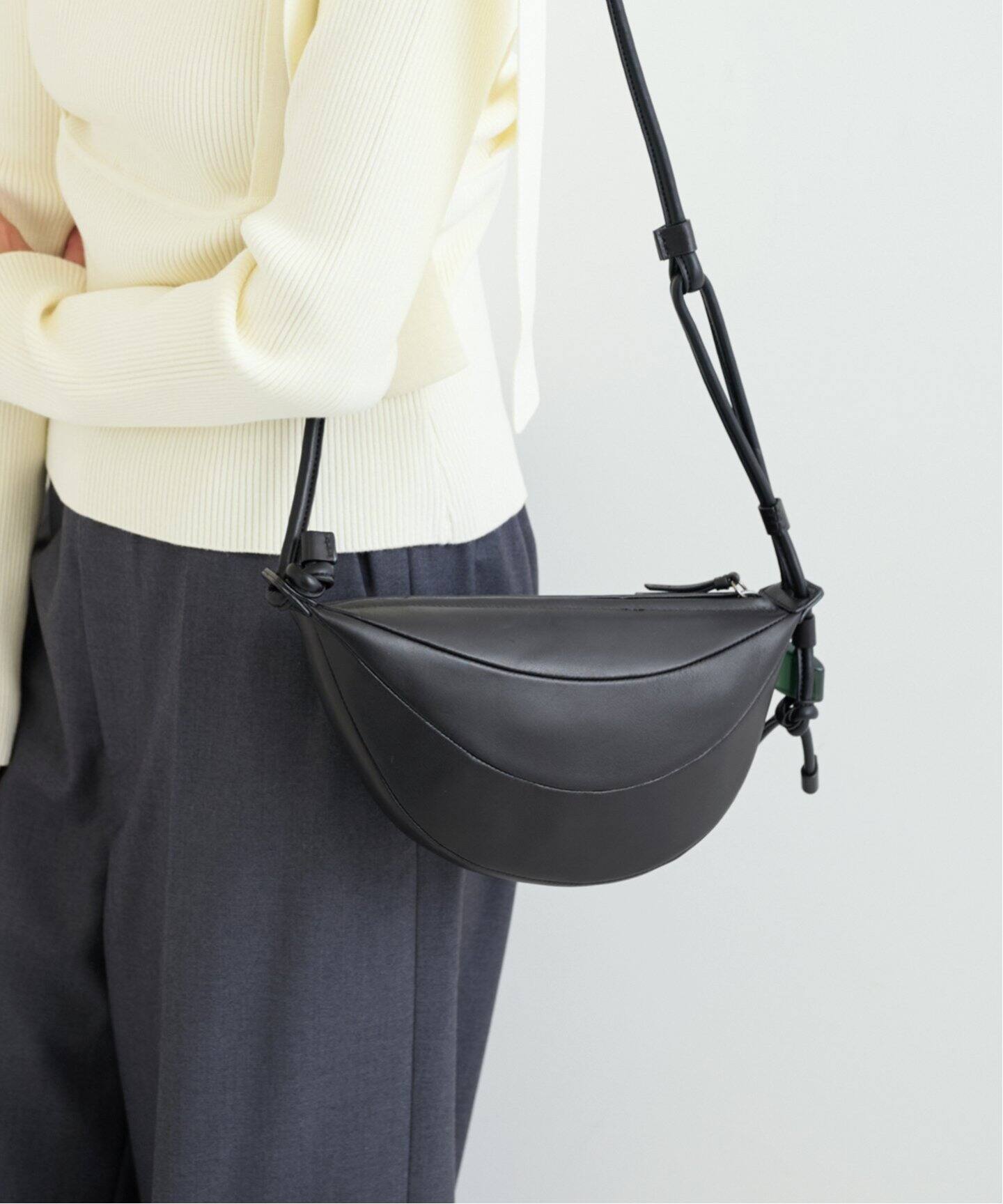 [アーカイブエプク]★25SS★Small fling bag Archivepke/アーカイブエプク Small Fling Bag（ショルダー
