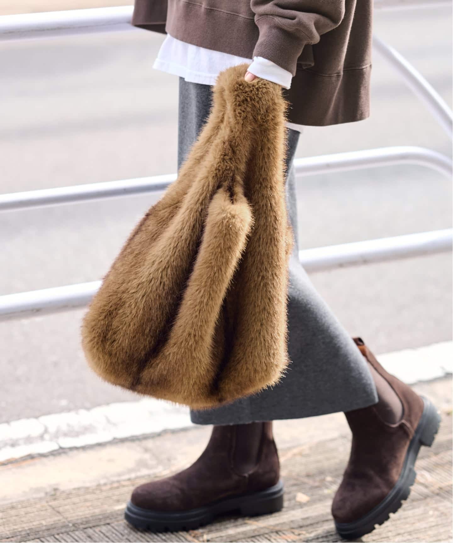 フェイクファーバッグ（ハンドバッグ）｜FRAMeWORK（フレームワーク