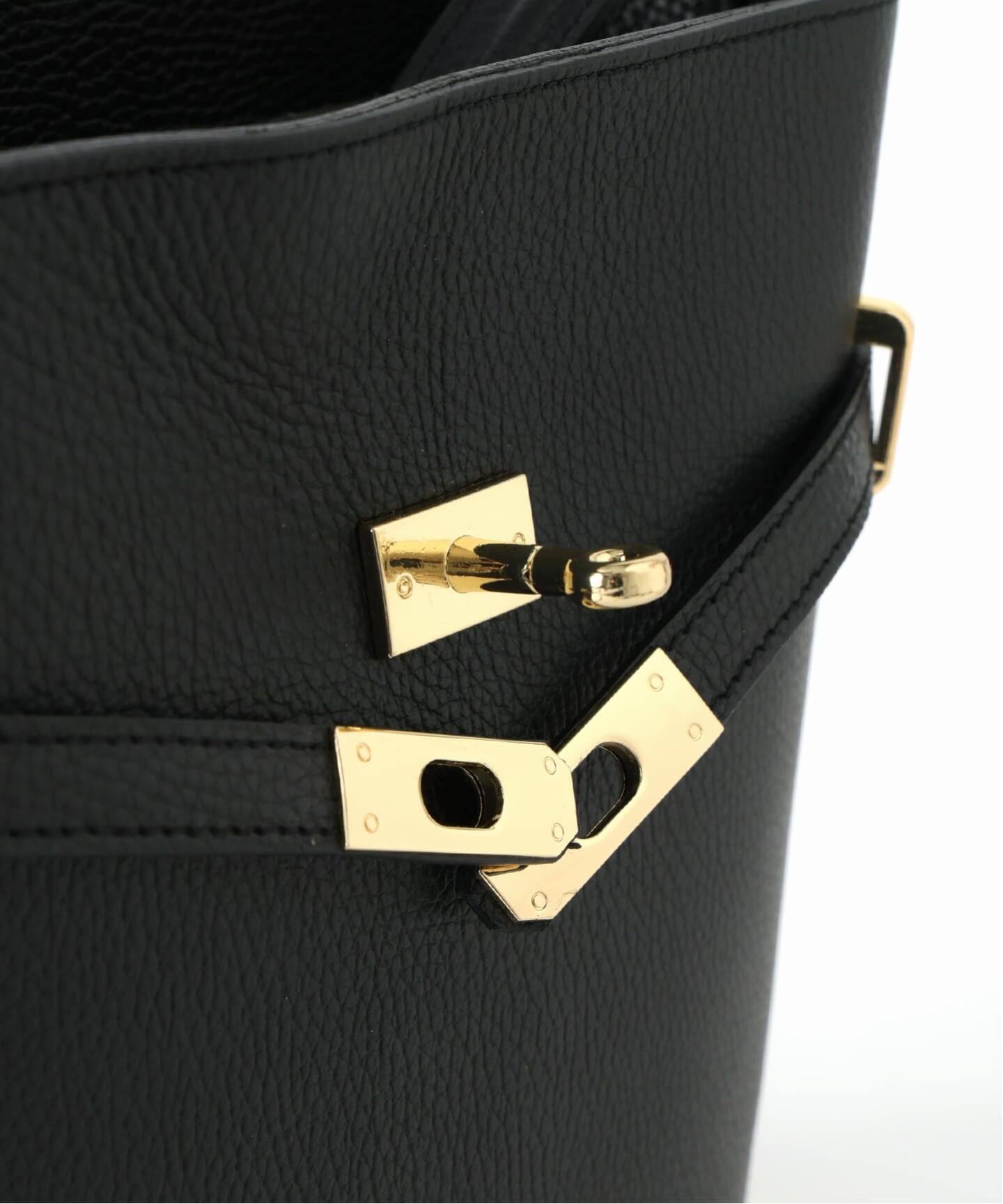 AULENTTI/オウレンティワンハンドル金具付きbasketバック