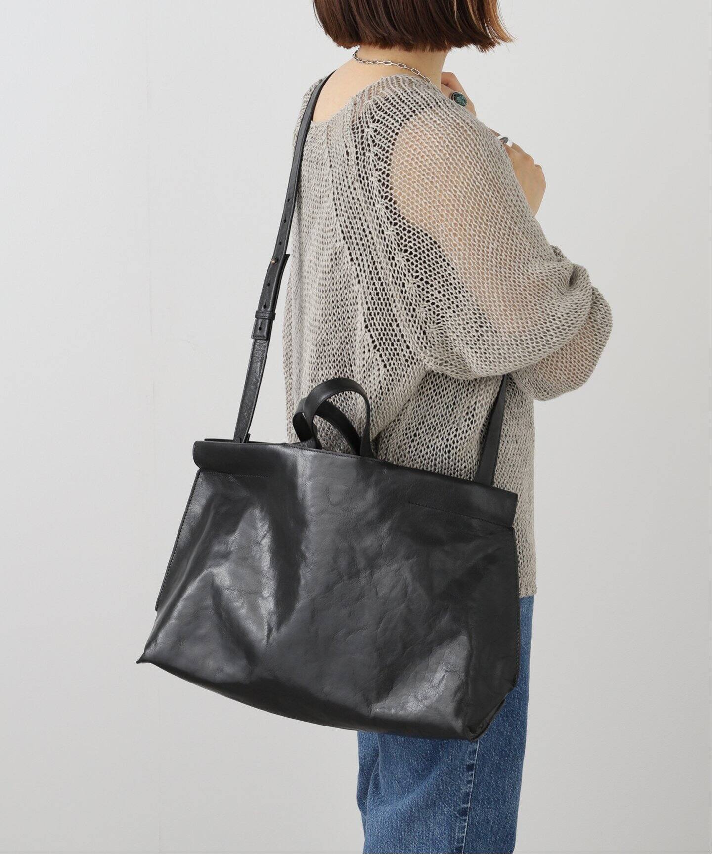 Bea Mombaers SHOPPER MIDI（ショルダーバッグ）｜FRAMeWORK（フレーム