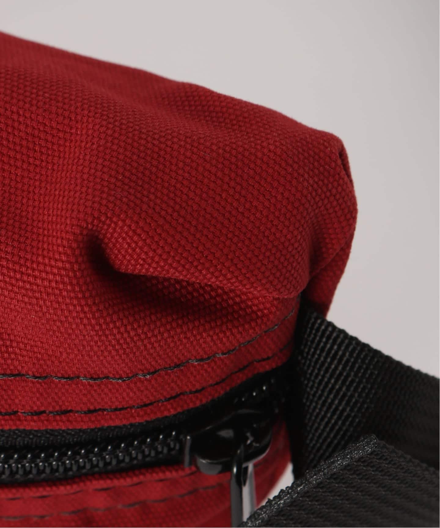 BATTLE LAKE / バトルレイク canvas rainbow funny（ショルダーバッグ