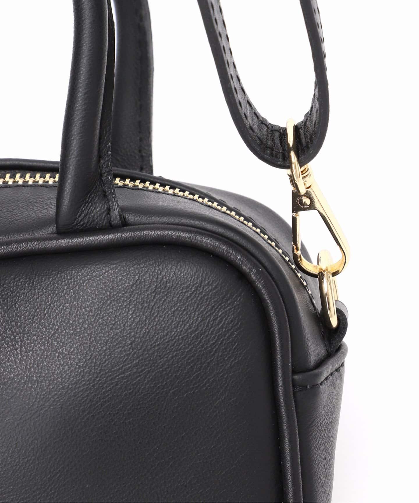 AULENTTI/オウレンティ MINI BOX スムースレザーshoulderバック