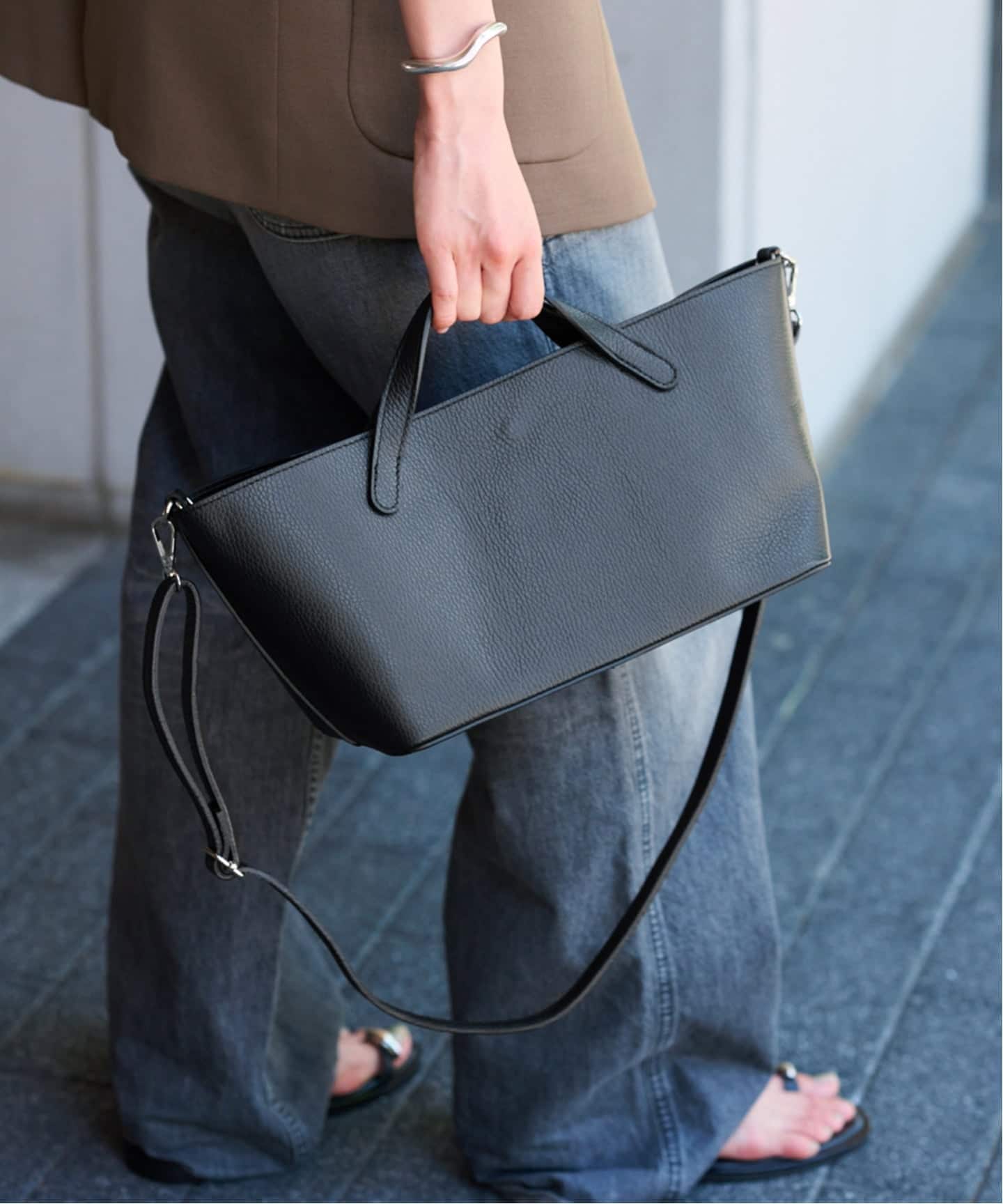 AULENTTI/オウレンティ フナガタSHOULDERツキトート