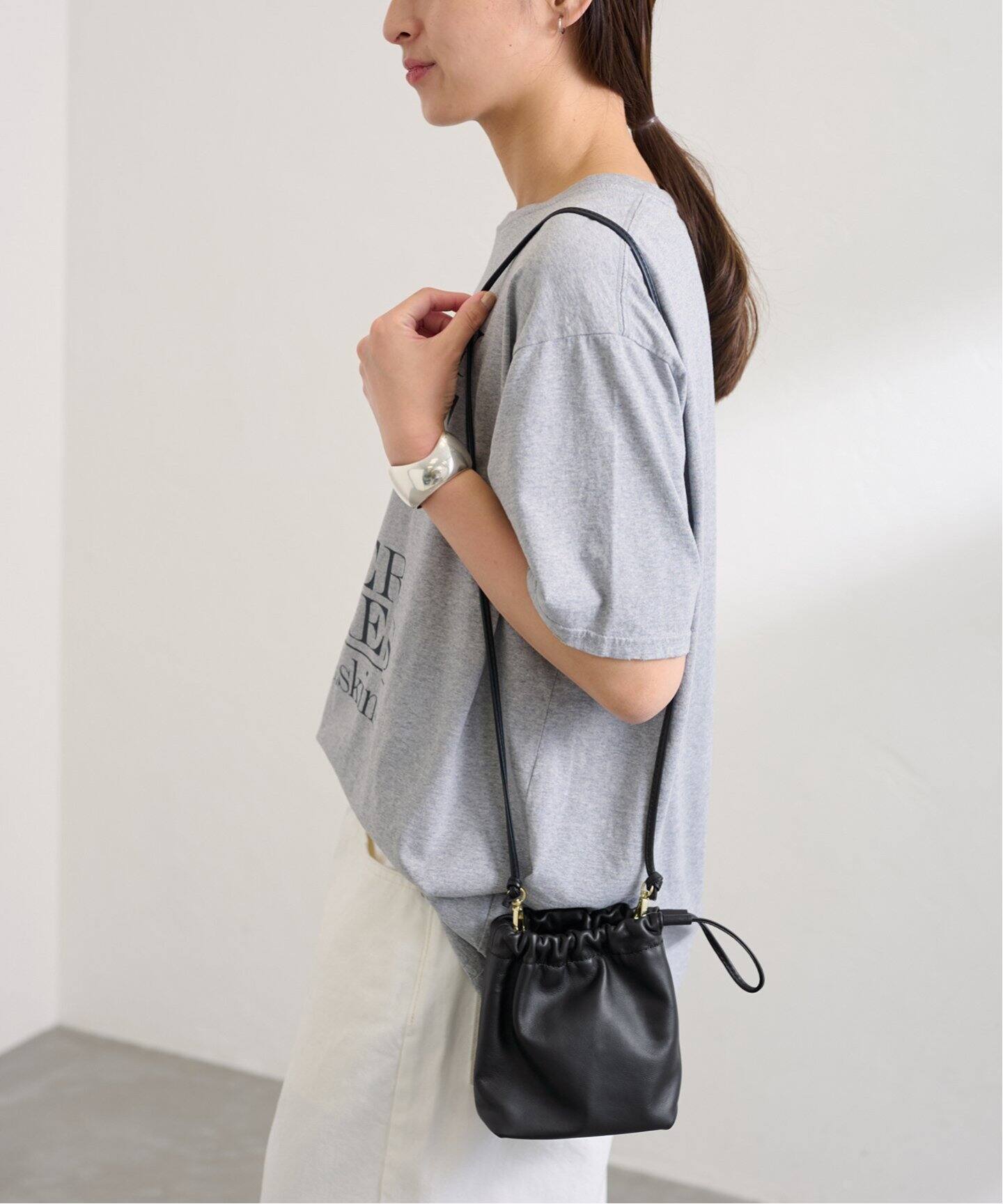 AULENTTI/オウレンティ miniキンチャクSHOULDER（ショルダーバッグ 