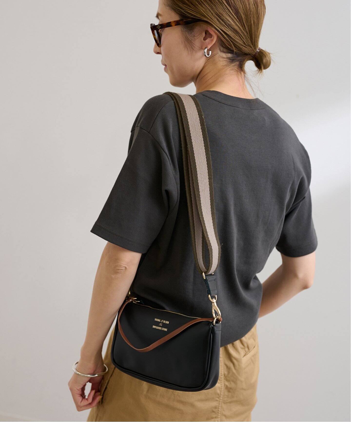 ≪予約≫YOUNG＆OLSEN 別注ストラップ付き2WAY ポーチ（ショルダー  