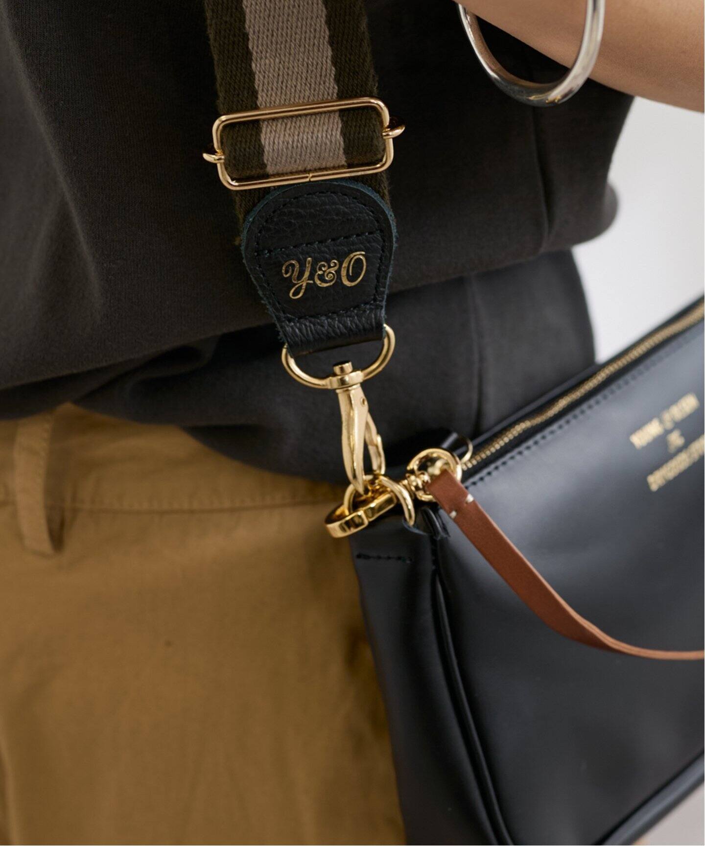 ≪予約≫YOUNG＆OLSEN 別注ストラップ付き2WAY ポーチ（ショルダー  