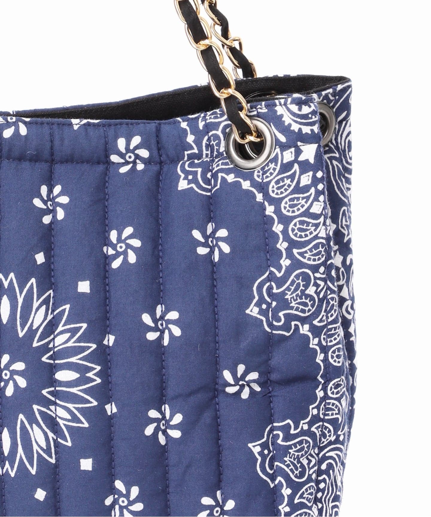 FRAMeWORK MALUS/マリュス バンダナ　キルティングショルダーバッグ MALUS: バンダナ キルティング ショルダー バッグ｜ SHIPS 公式