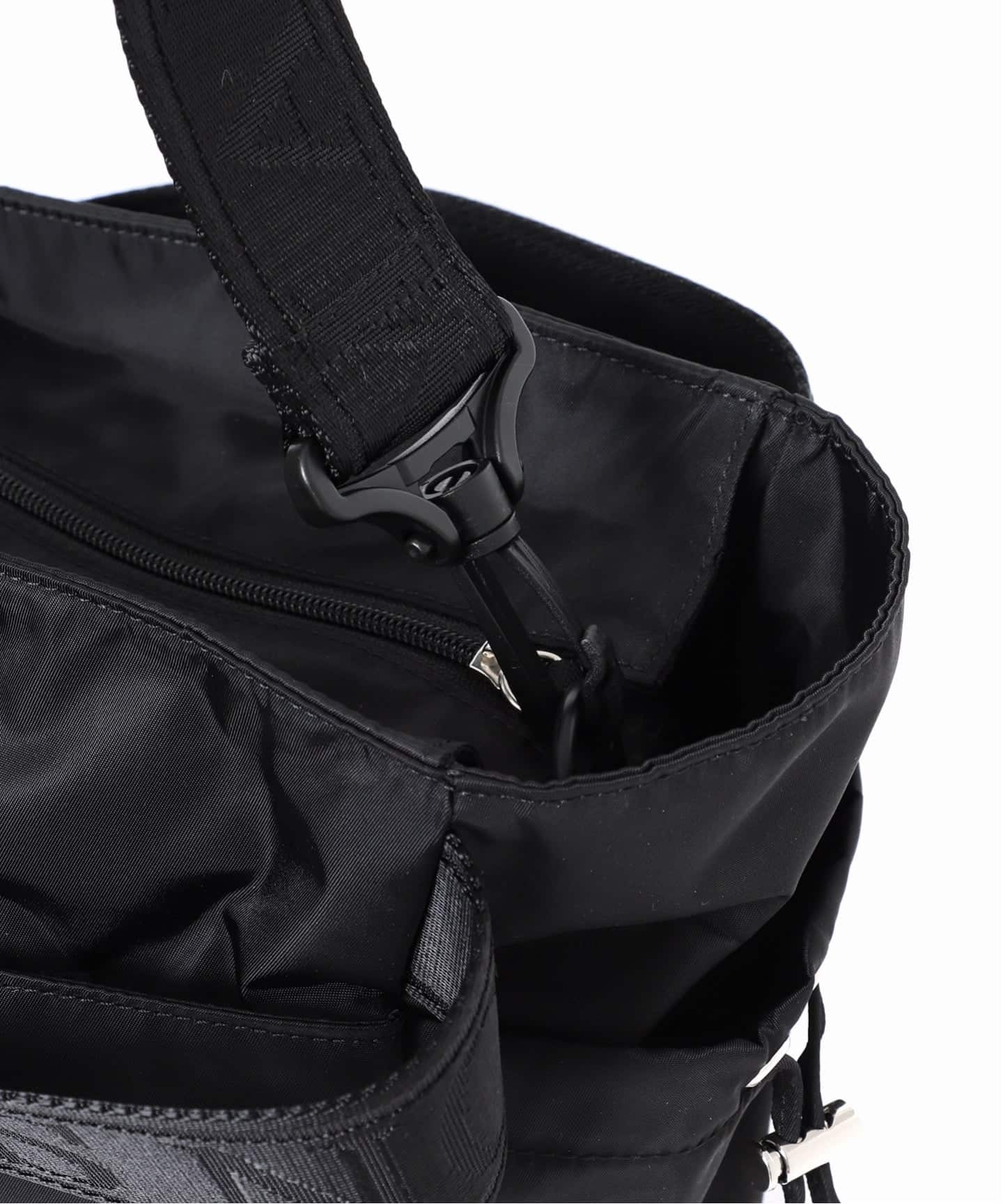 【Justify】ノマディスBASQUE SLDバスクエムショルダーバッグ ≪WEB限定追加≫NOMADIS/ノマディス BASQUE M SLD（ショルダー