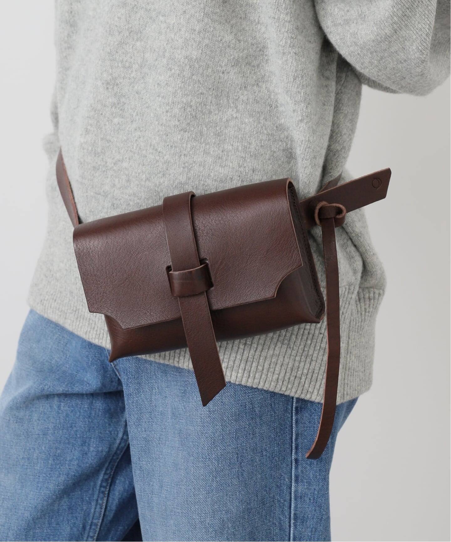 ARCHI LEATHER BODYバッグ（その他バッグ）｜FRAMeWORK（フレーム