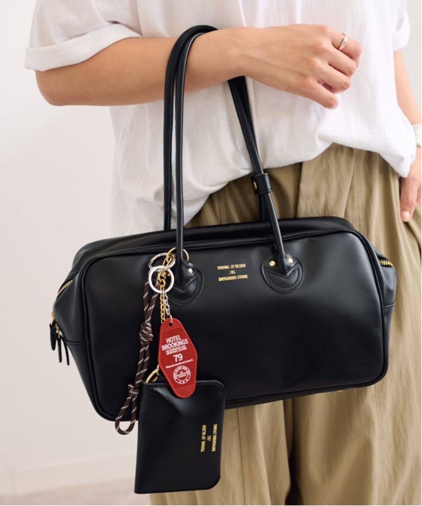YOUNG&OLSEN 別注SMOOTH LEATHER STUDENT M KHWL（ハンドバッグ 