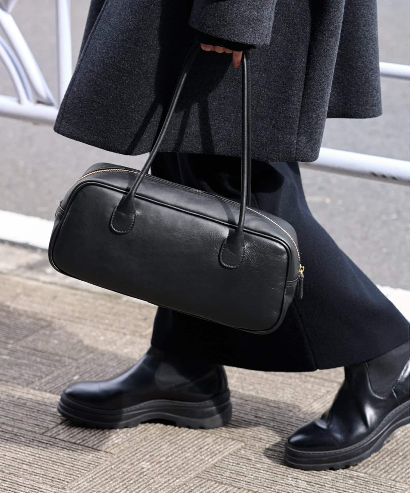 美品 オウレンティ フレームワーク 別注 ロングハンドルボストン バッグ ≪WEB限定 / 追加予約≫AULENTTI/オウレンティ 別注ロング