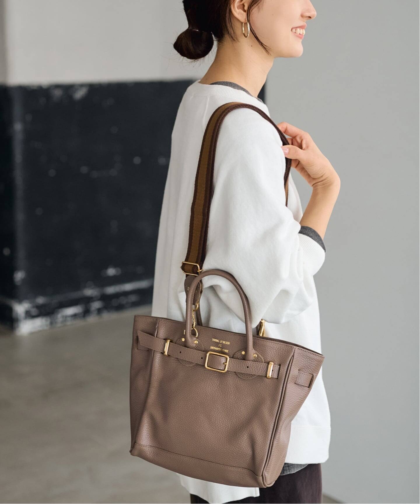 ≪WEB限定 / 追加予約≫YOUNG&OLSEN 別注ストラップ付きベルトバッグ 2