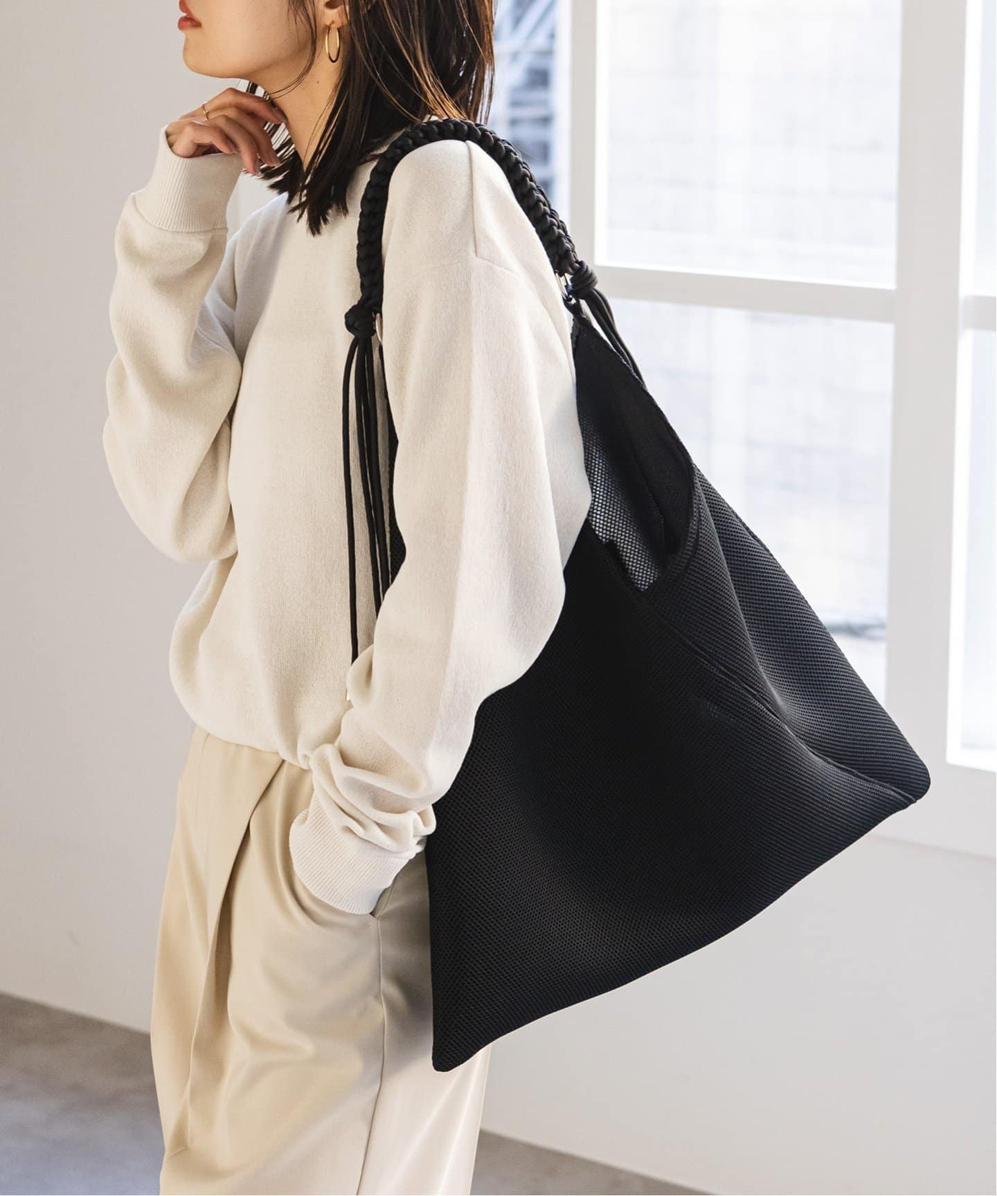 WEB限定追加3》LE VERNIS/ルベルニ パラコードハンドルメッシュバック