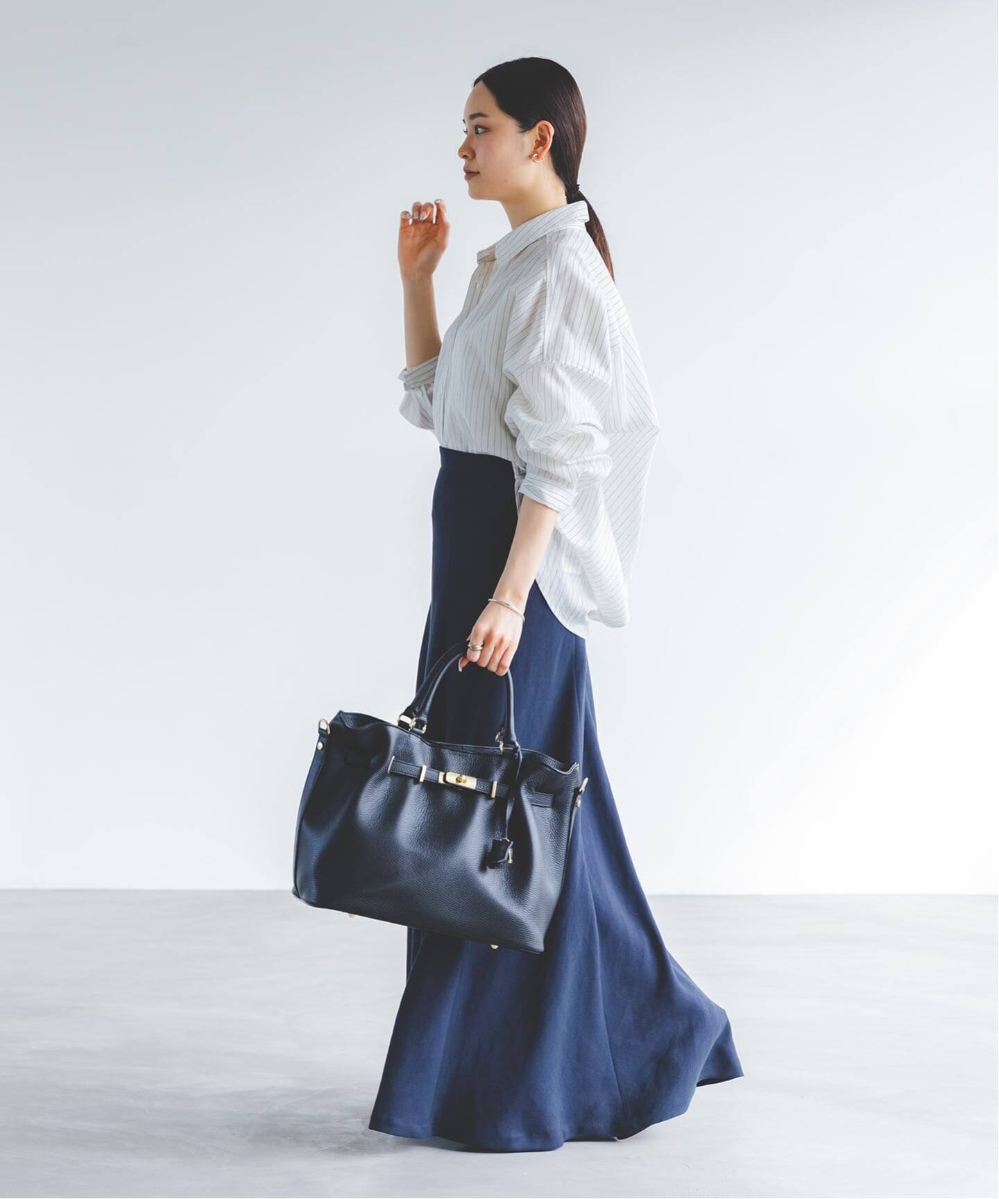 【美品】MILOS/ミロス　金具付きトートバッグ　Noble ブラック　レザー ノーブル NOBLE 《追加14》MILOS/ミロス 金具付きトート （ブラック