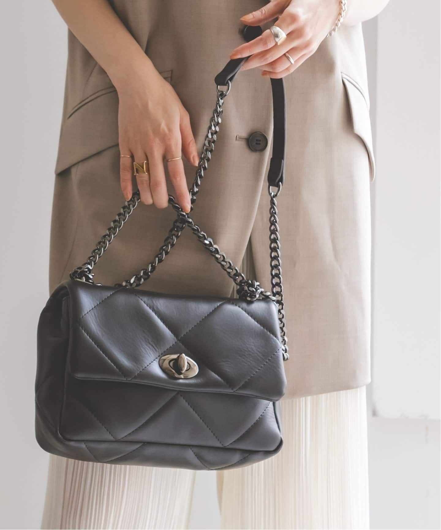 NOBLE キルティングチェーンバッグ Maison Vincent 別注・追加》Maison Vincent パッファーキルティングチェーンバッグ