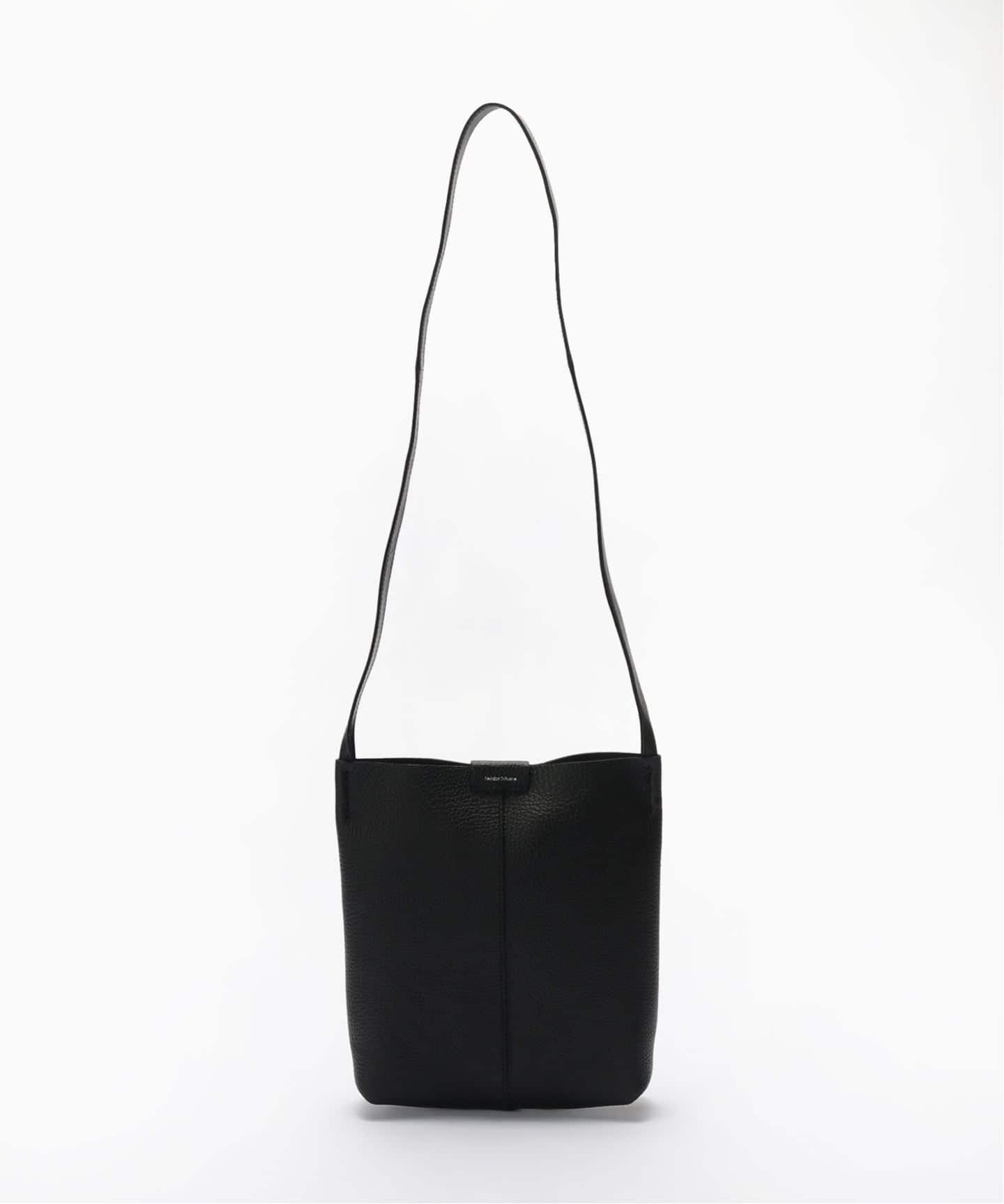 Hender Scheme (エンダースキーマ) piano shoulder small TQ