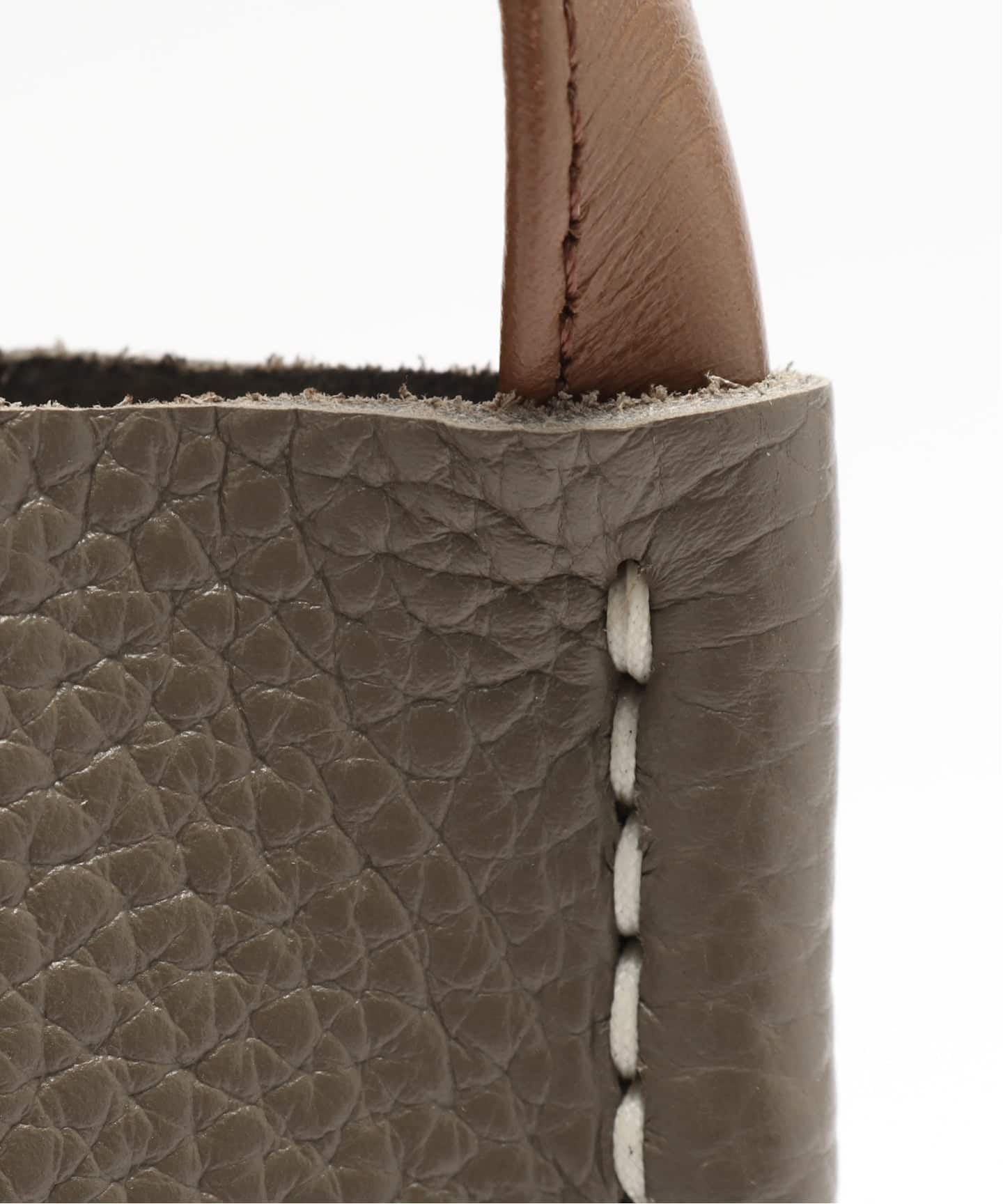 Hender Scheme (エンダースキーマ) piano shoulder small TQ