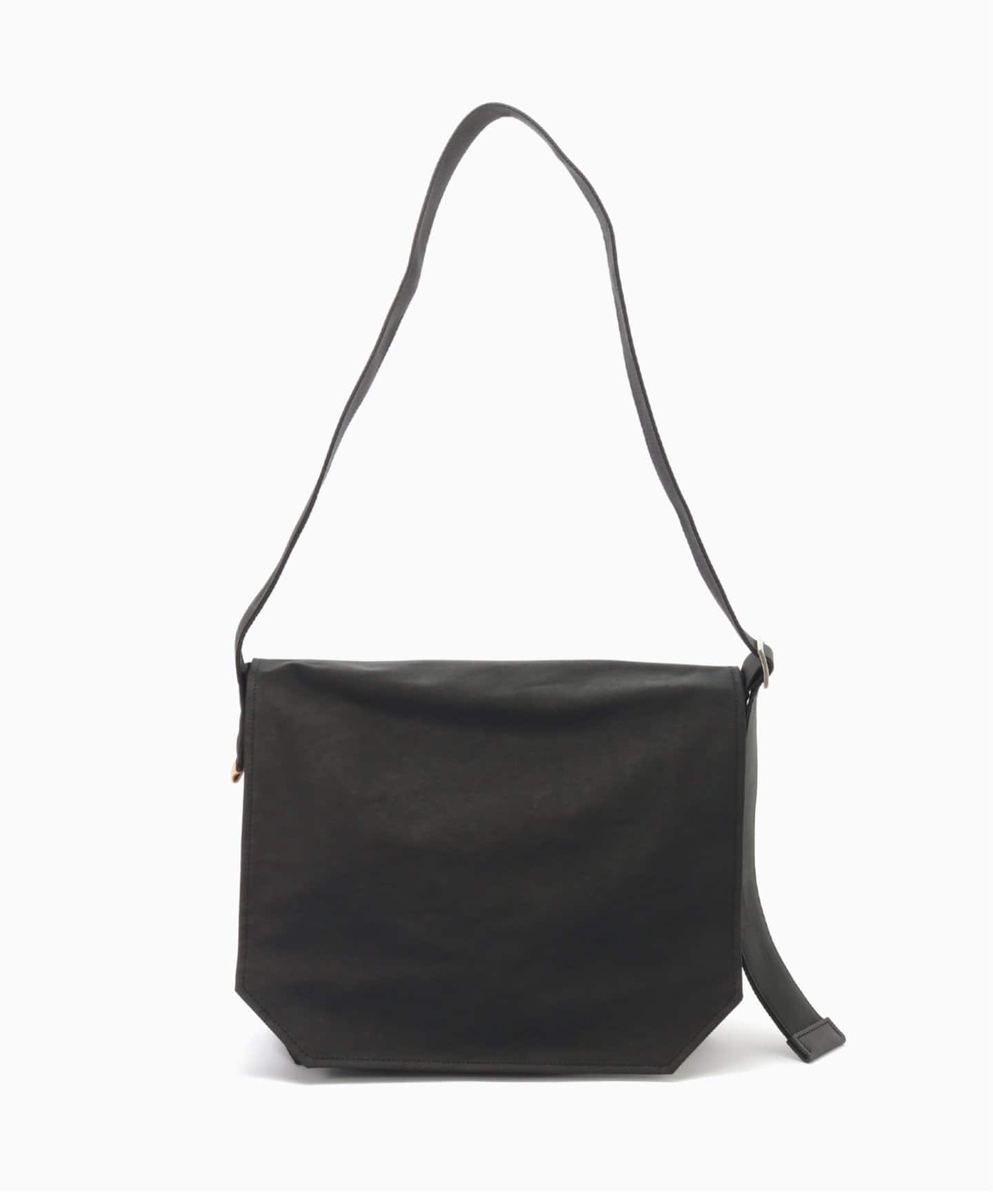 Hender Scheme (エンダースキーマ) flap shoulder small TQ-RBFSS