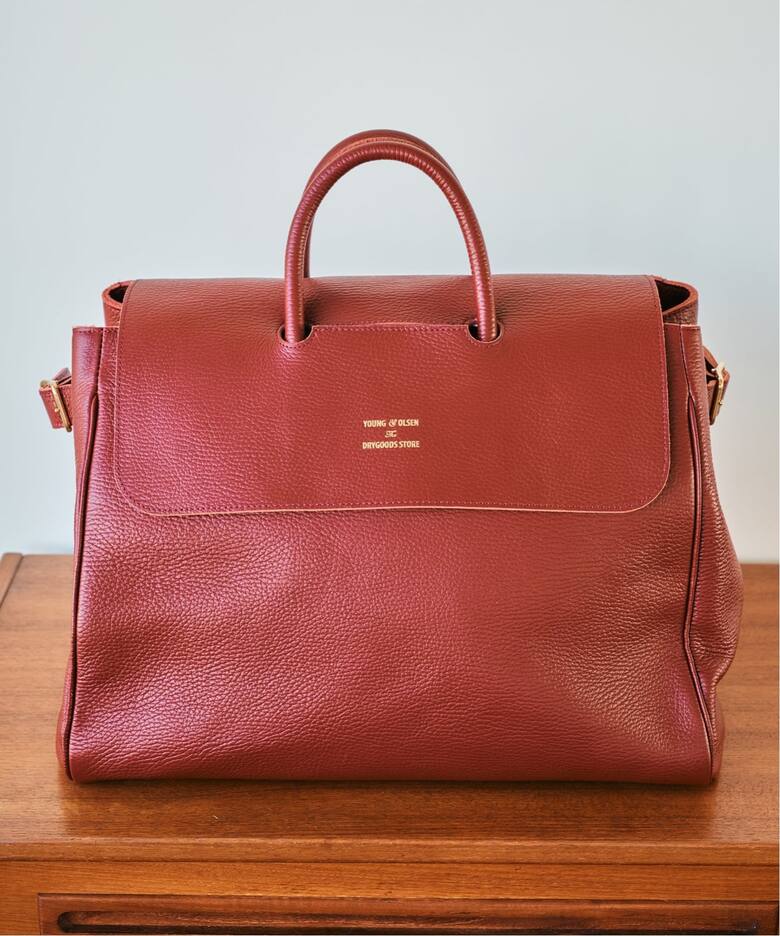 YOUNG & OLSEN 別注 エンボスレザー フラップ トートバッグ（トート 