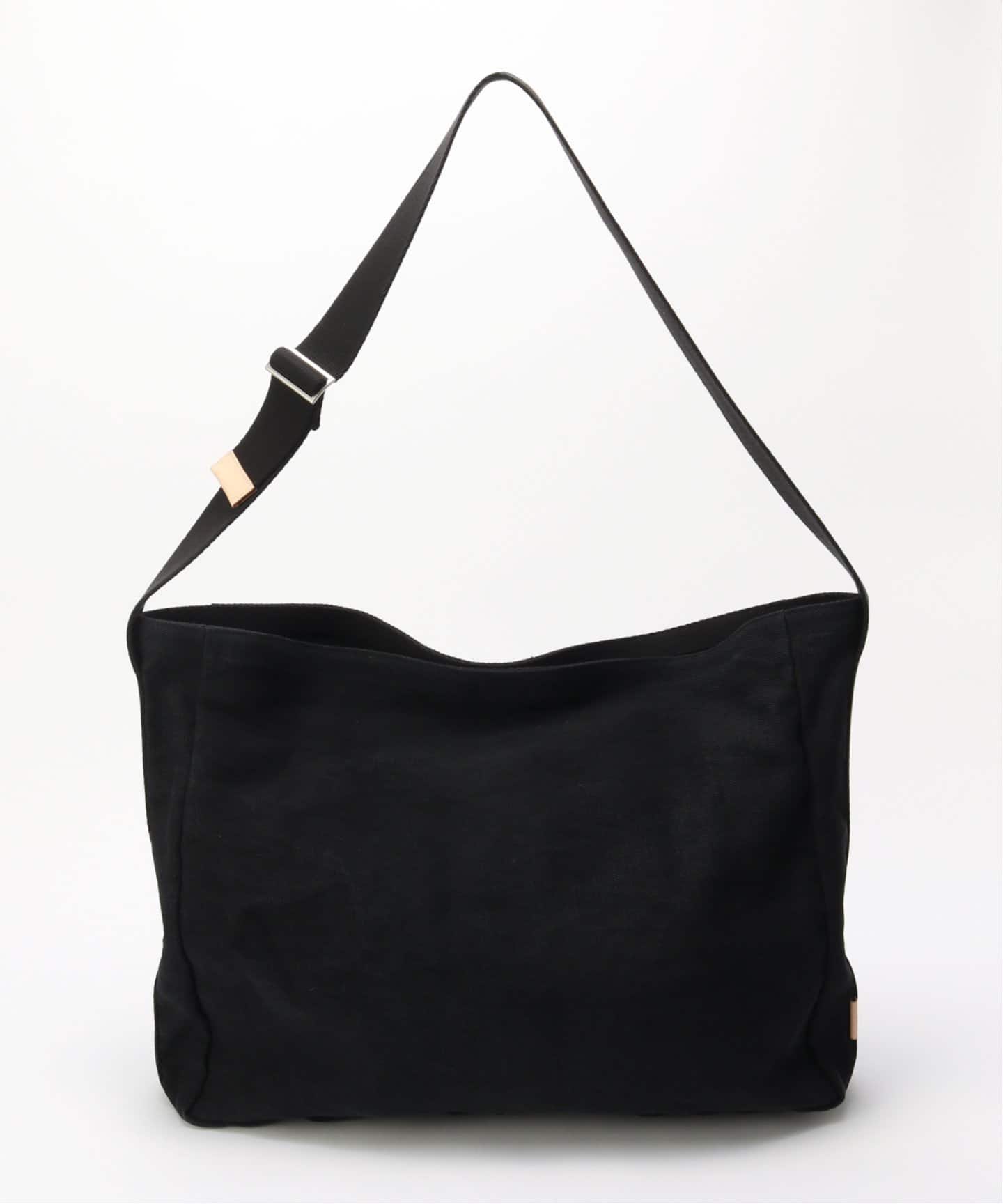 【新品未使用】エンダースキーマ square shoulder bag big Hender Scheme (エンダースキーマ) square shoulder bag big