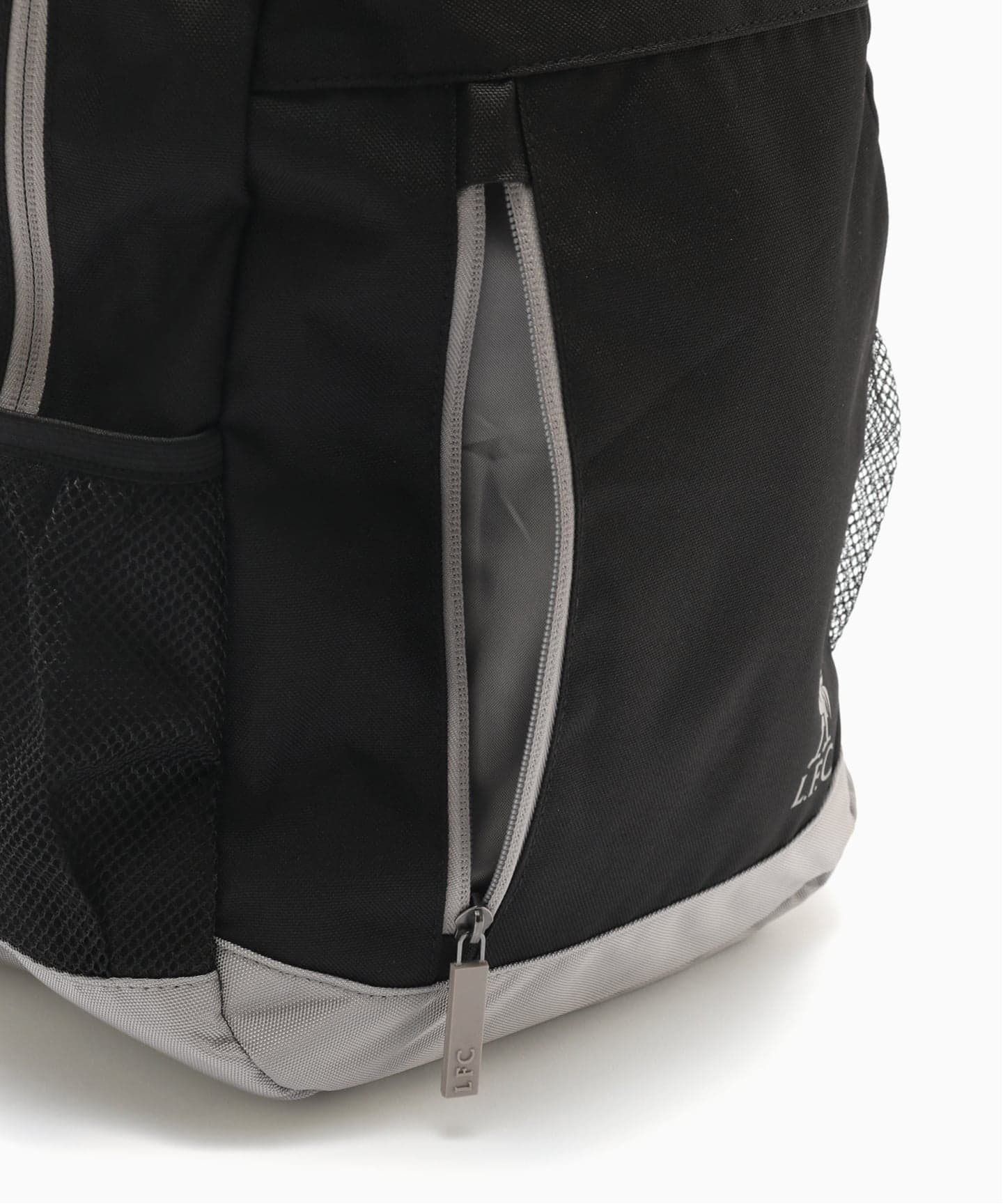 Liverpool FC / リバプール FC】ESSENTIALS BACKPACK S25ES01