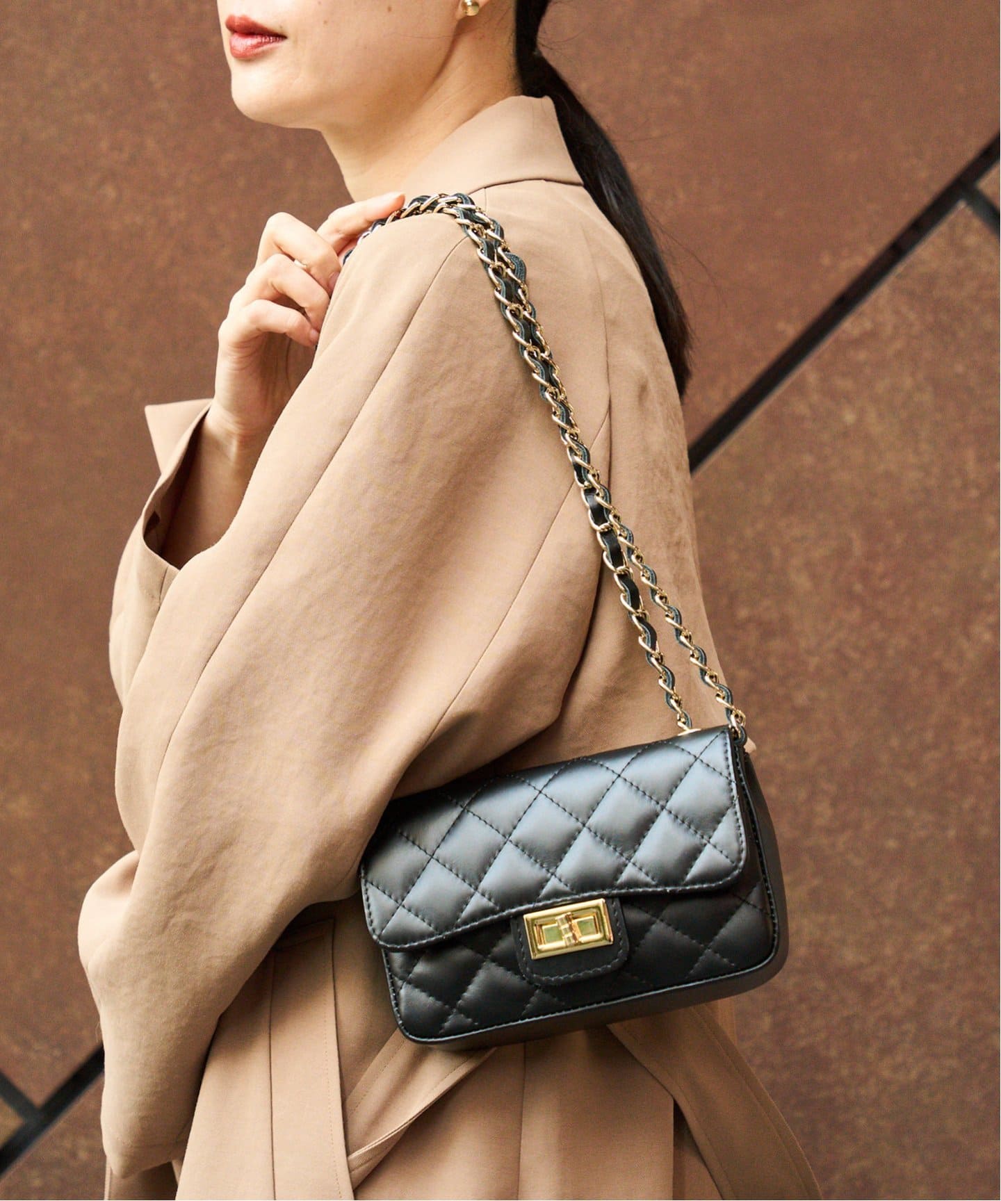 【AULENTTI/オウレンティ】chainMicro bag 2025年最新】AULENTTI オウレンティ chainmicroの人気アイテム