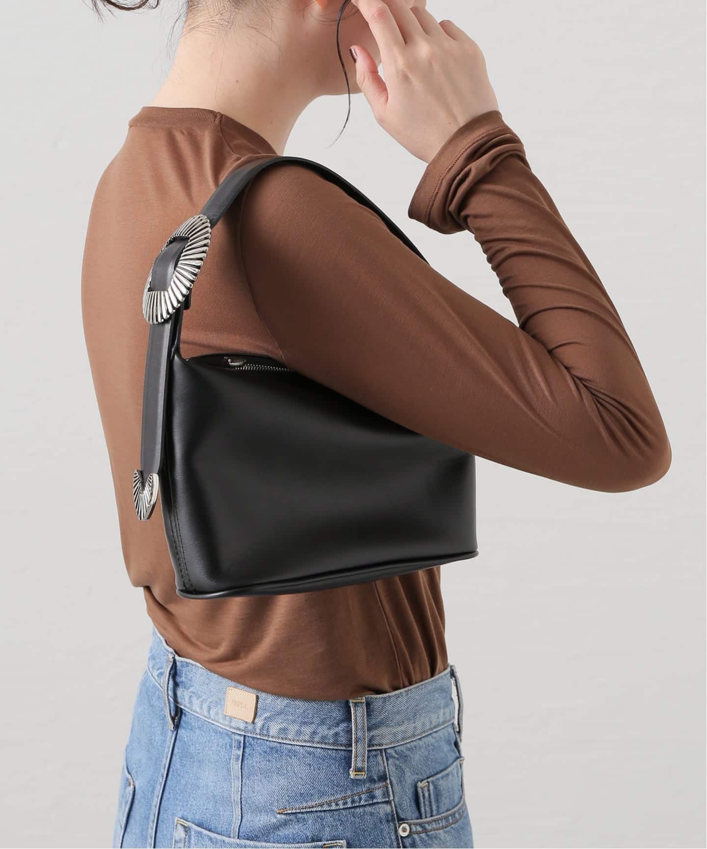 【美品】  TOGA / トーガ | 2026SS | TOO / Leather mini bag レザー ミニ ワンショルダーバッグ | ブラウン/シルバー | レディース TOGA - 【美品】 TOGA / トーガ | 2026SS | TOO / Leather mini bag