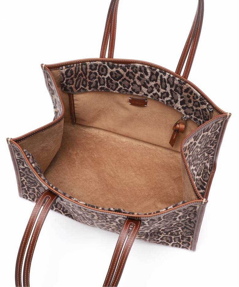 別注》【A VACATION】CLUB BAG L BROWN LEO：トートバッグ（トート 