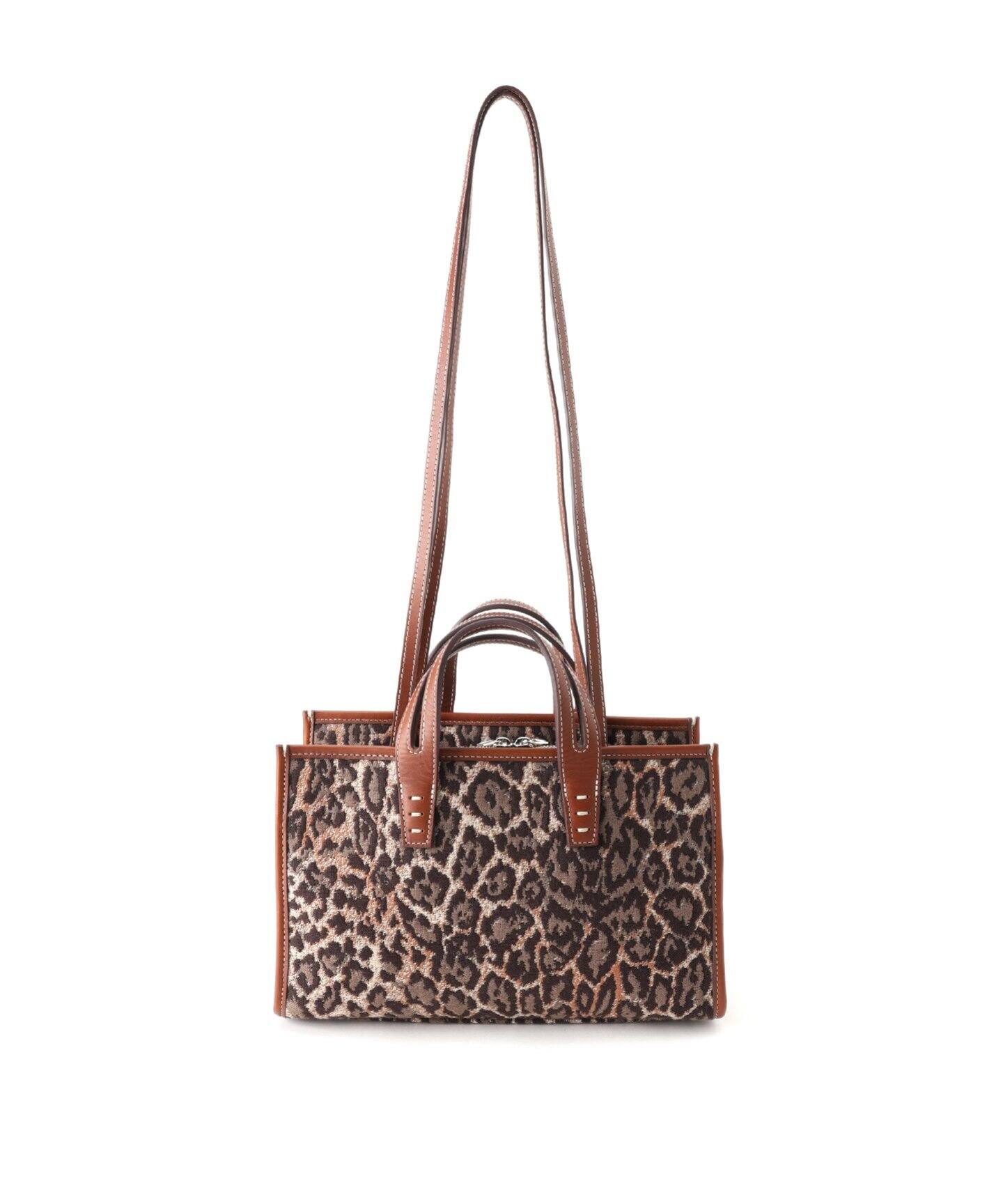 A VACATION/ア ヴァケーション】SABRINA BROWN LEO：ショルダーバッグ