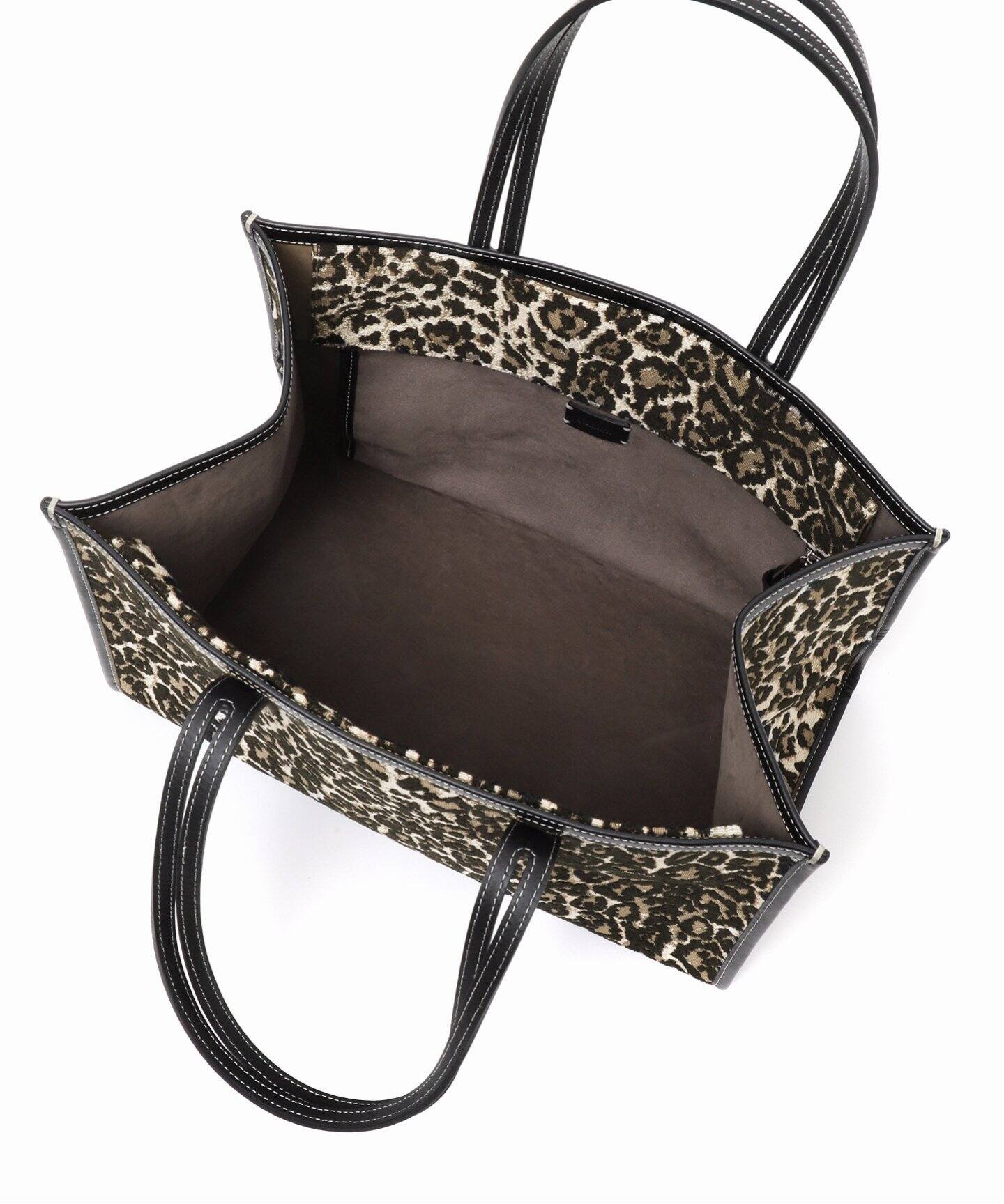 別注》【A VACATION】CLUB BAG L KHAKI LEO：トートバッグ（トート