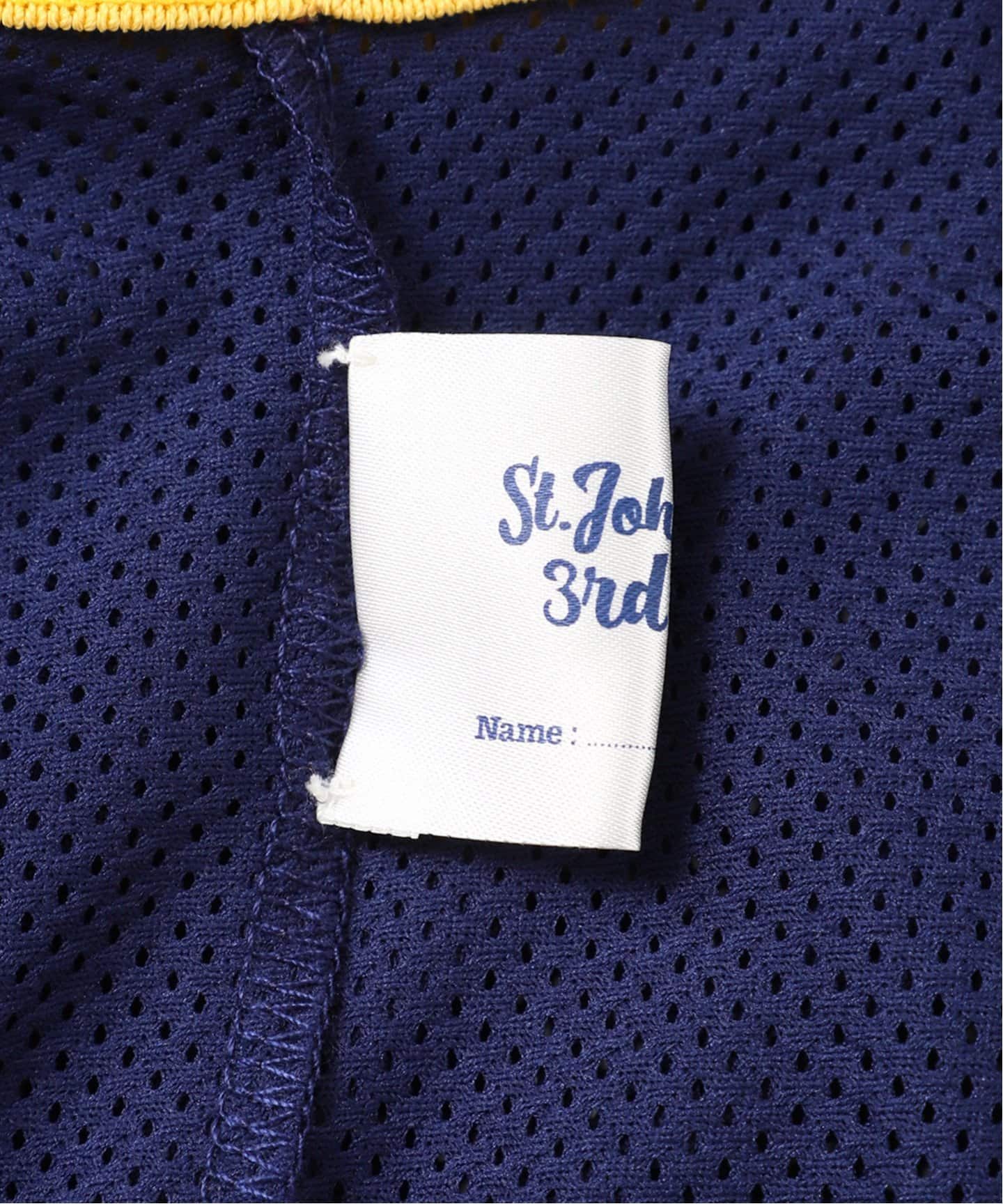 タグ付き　未使用　入手困難　稀少　ST. JOHN　セントジョン　ノースリーブ タグ付き 未使用 入手困難 稀少 ST. JOHN セントジョン ノースリーブ