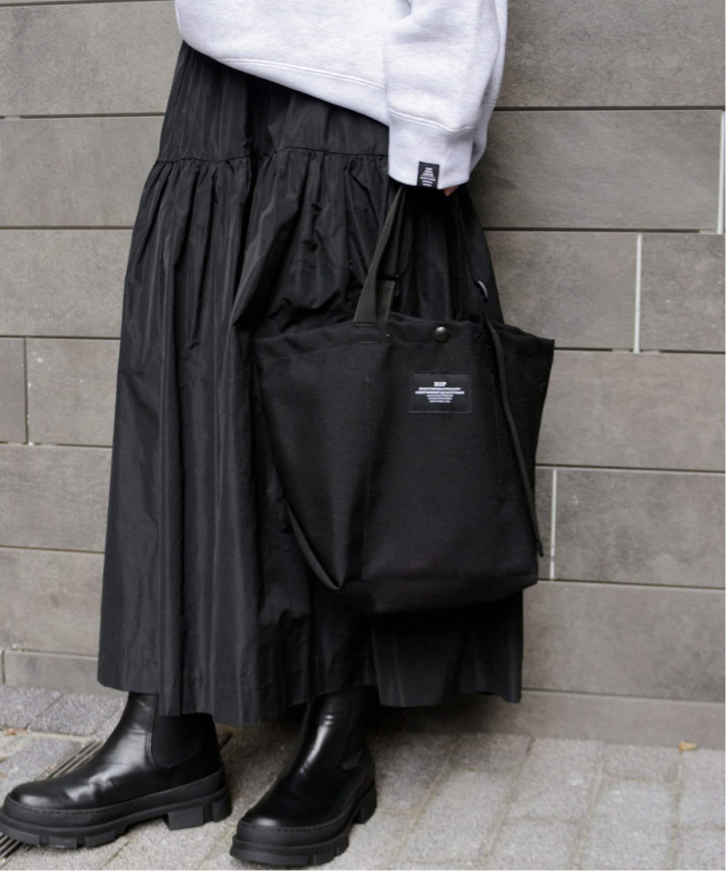 BAGS IN PROGRESS】SMALL CARRY ALL：トートバッグ（トート