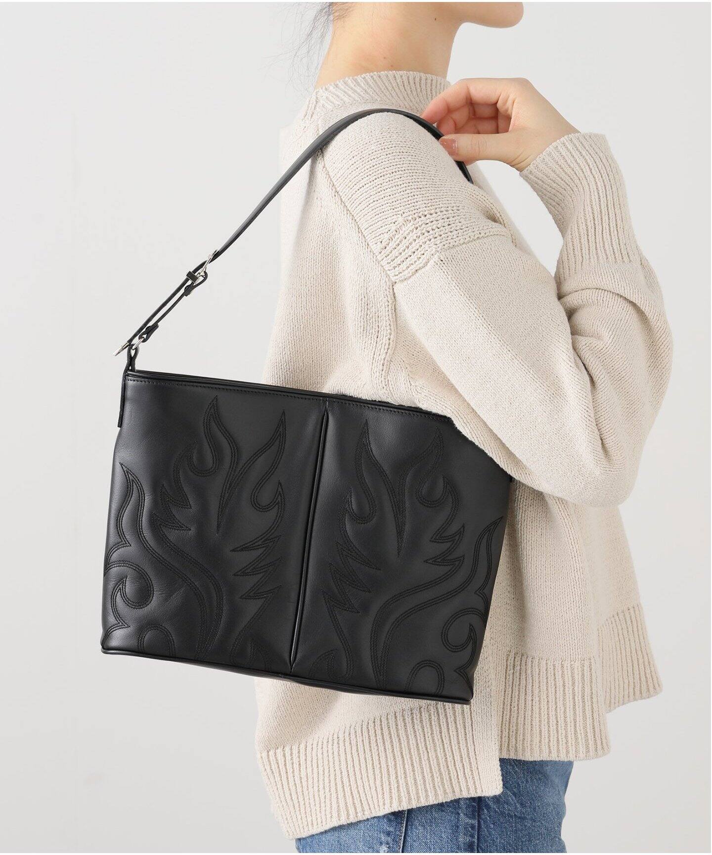 TOGA TOO/トーガトゥ】Western shoulder bag half：ショルダーバッグ 