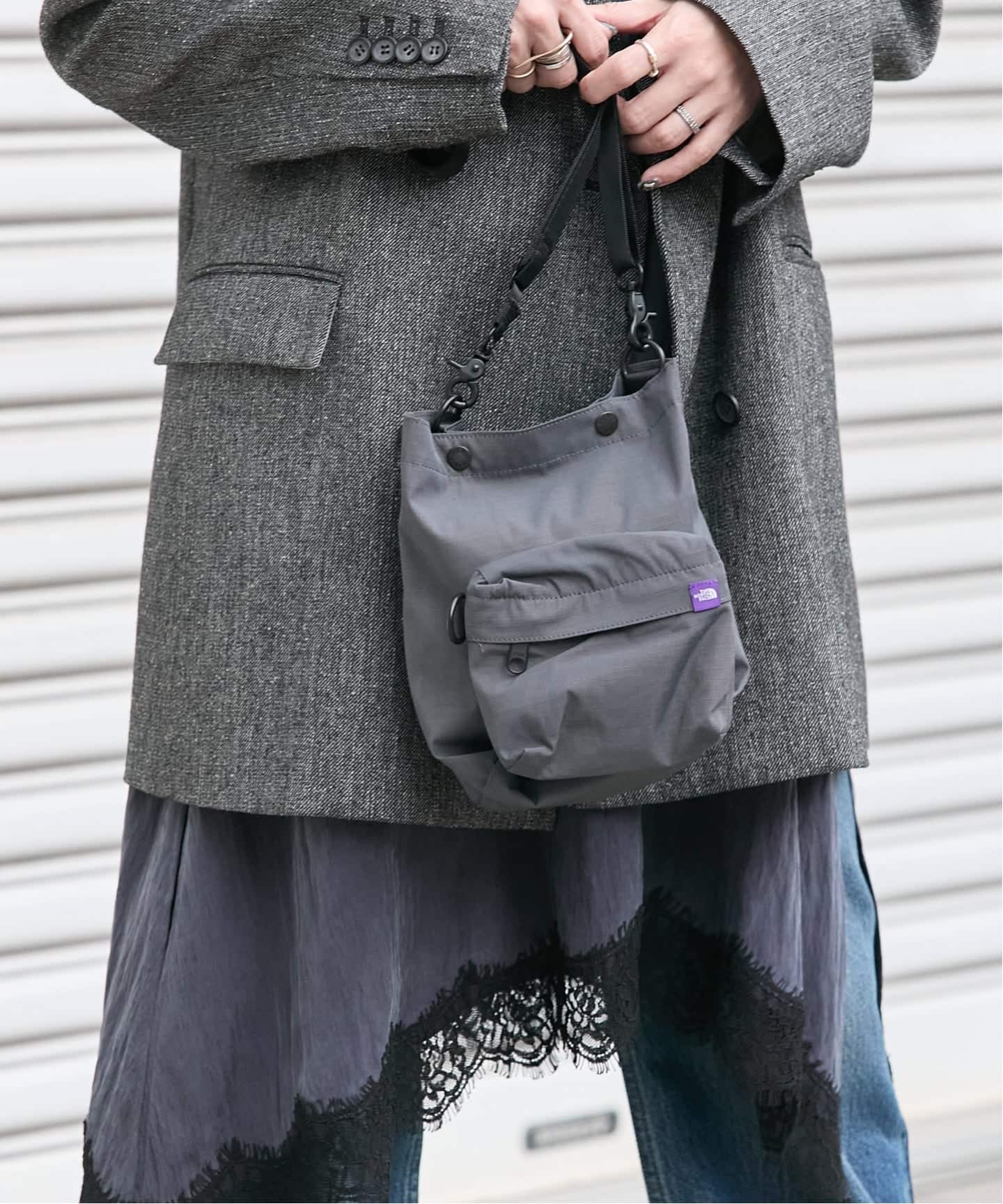 新品THE NORTH FACE Mountain Wind Multi Bag THE NORTH FACE PURPLE LABEL Mountain Wind Multi Bag