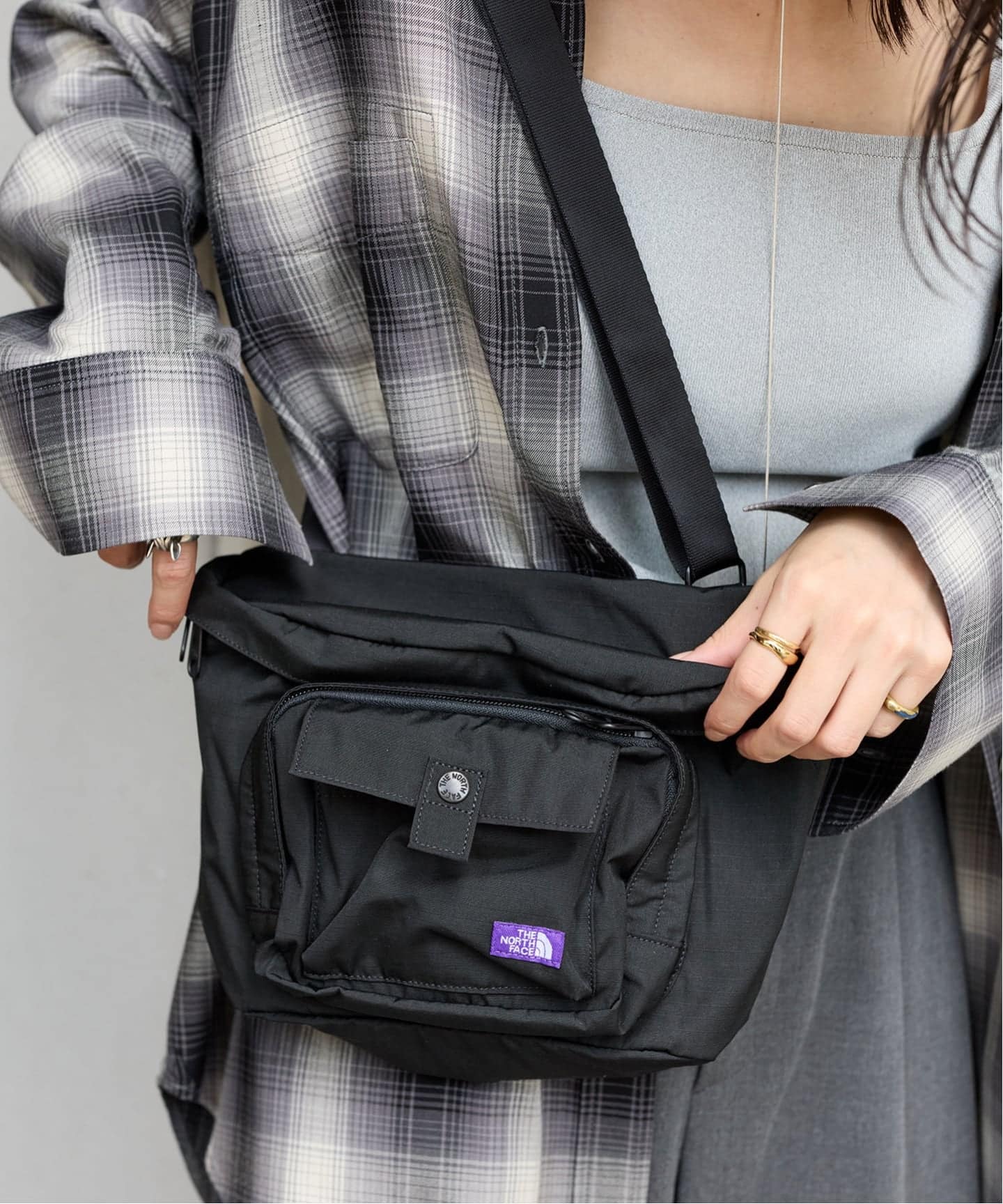 予約》【THE NORTH FACE PURPLE LABEL】Mountain Wind Shoulder