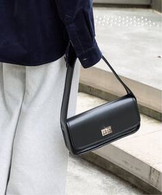 STEPHEN/ステファン】カナグツキショルダーBAGのコーディネート 