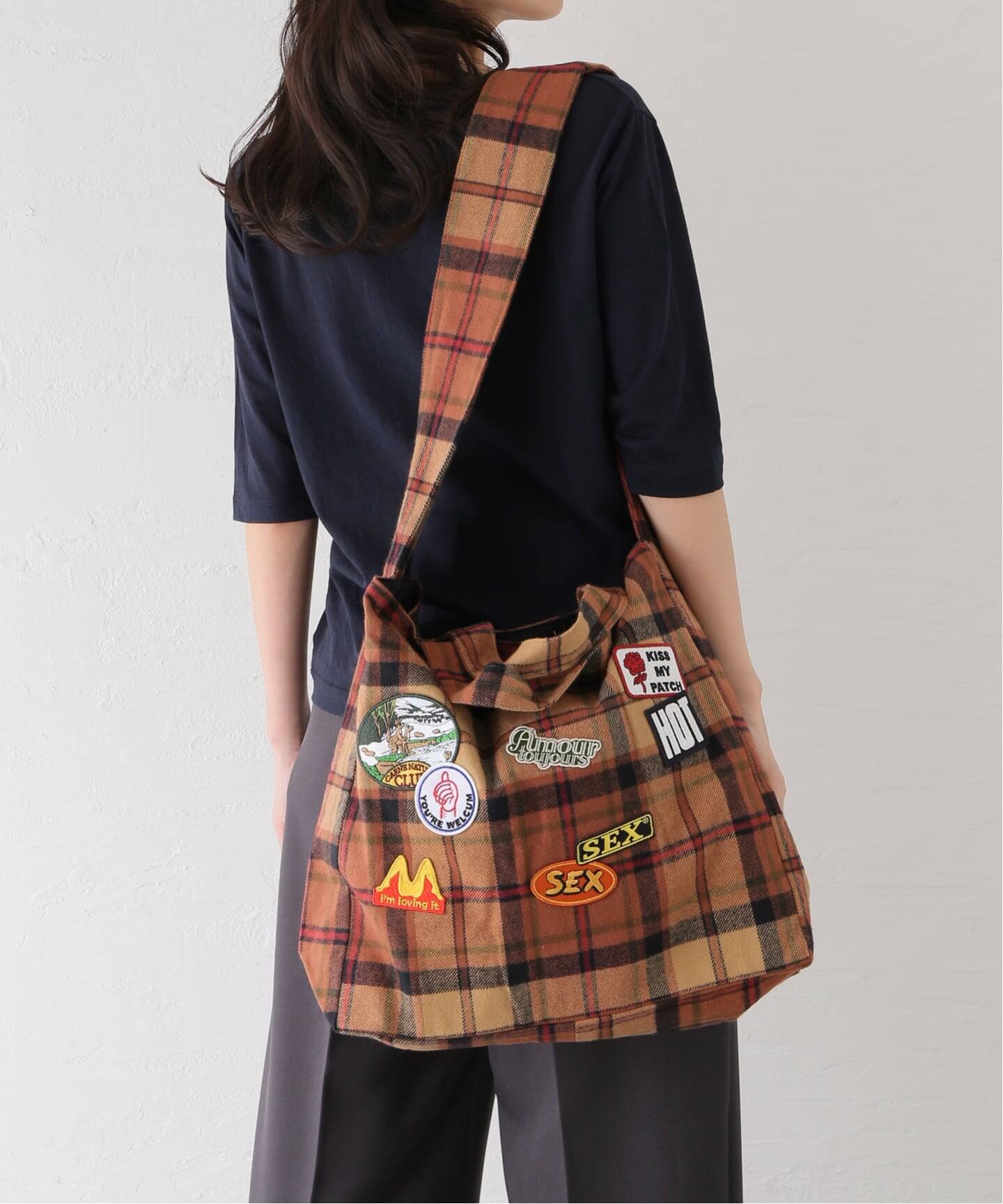 【良品】カルネボレンテ　トート CARNE BOLLENTE - トート 01 | HBX - ハイプビースト(Hypebeast