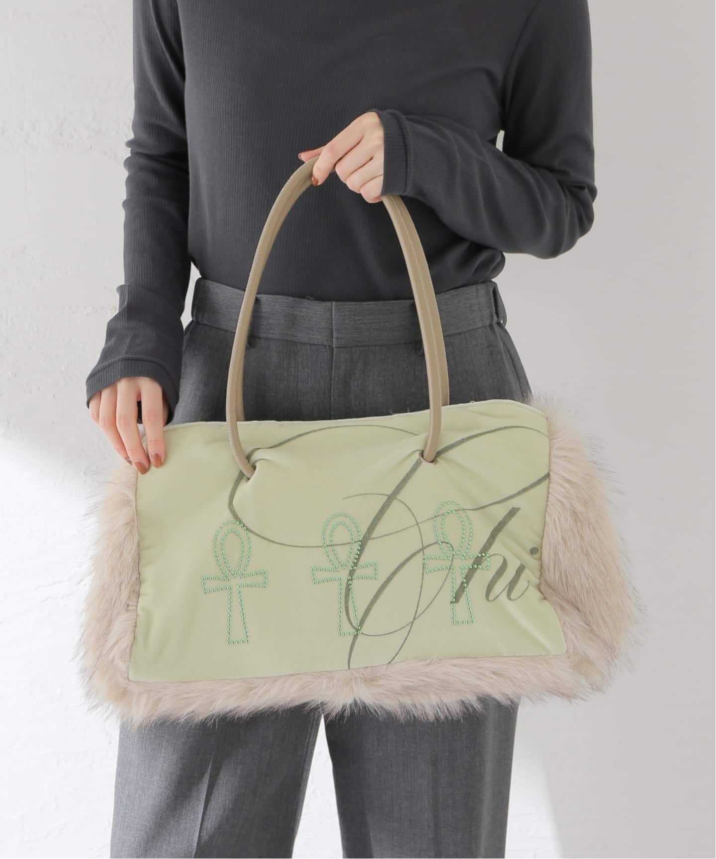 SCULPTOR/スカルプター】 Fluffy Slouch Velvet Bag SC25A509（トート