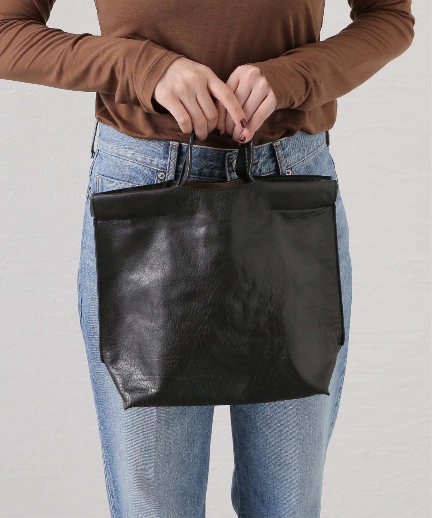 【Bea Mombaers 】 BAGS SHOPPER S ショルダーバッグ Bea Mombaers 】 BAGS SHOPPER S（ショルダーバッグ）｜journal