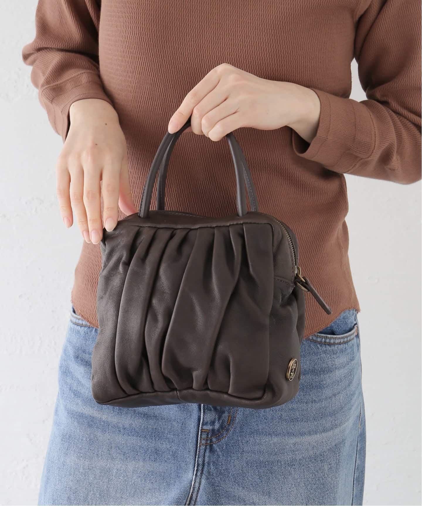 新品タグ付き✨ジャーナルスタンダードラックスLEATHER POCHETTE alchimia】LEATHER POCHETTE（ショルダーバッグ）｜journal standard