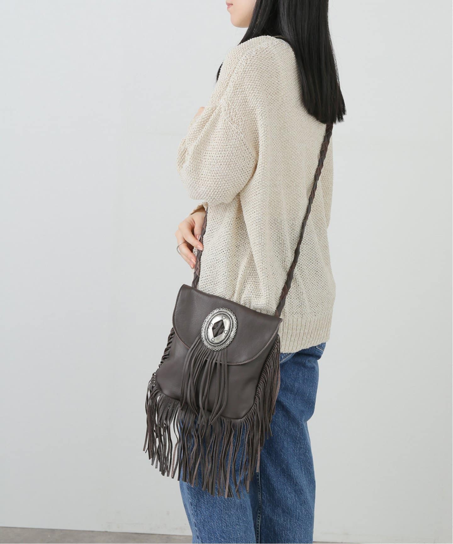 Deuxieme Classe プントヴィータコンチョ付ショルダーバッグフリンジ PUNTOVITA/プントヴィータ】 FRINGE SHOUDER WITH CONCHO