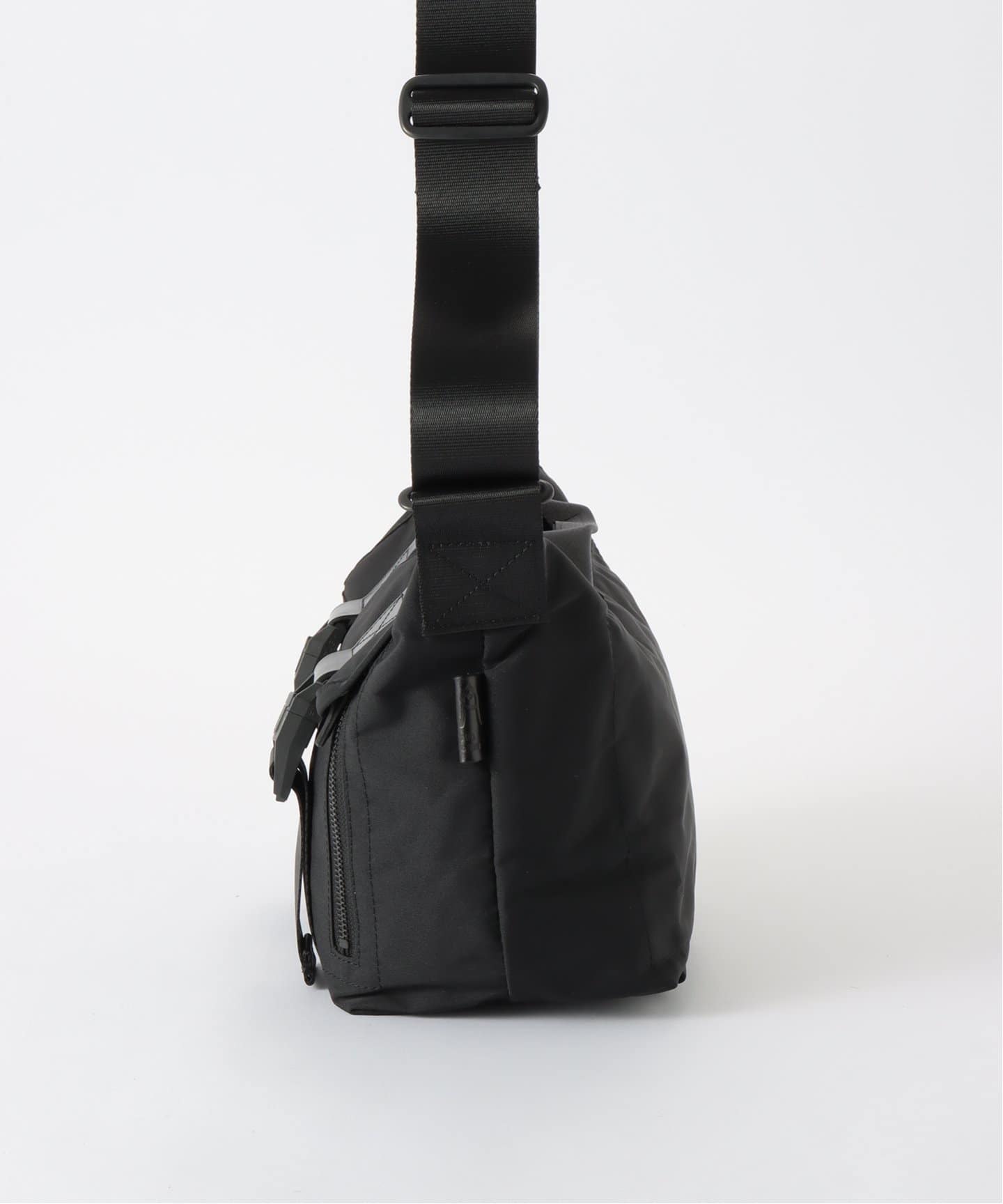 amiacalva /アミアカルヴァ】GABARDINE MESSENGER BAG(S