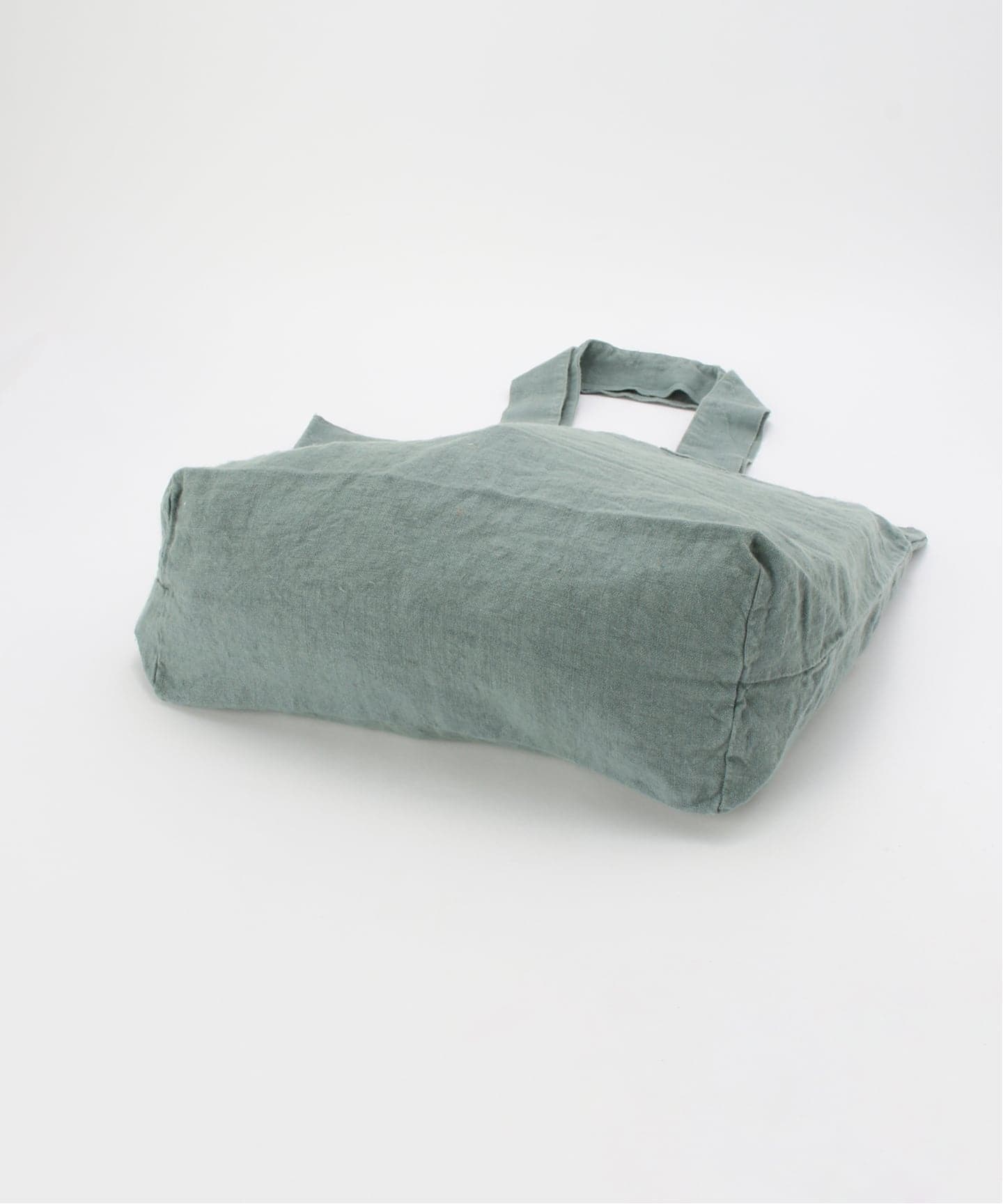 テーラジャケト LINEN100 journal standard luxe The Luxe Leather Notebook, available only at Levenger