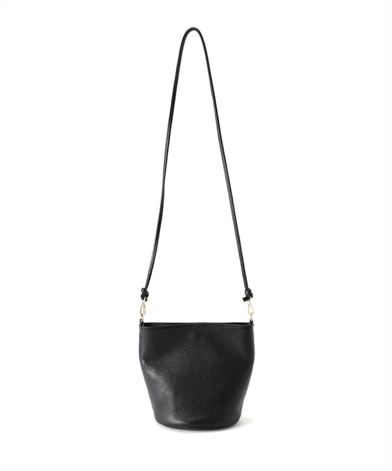 AULENTTI/オウレンティ】チェーンレザーBAG（ショルダーバッグ 