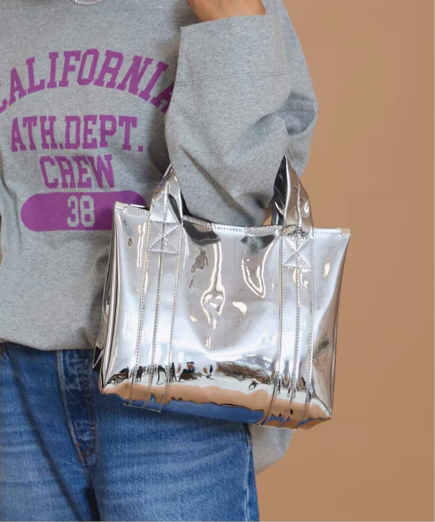 boxy mirror tote – HELOYSE