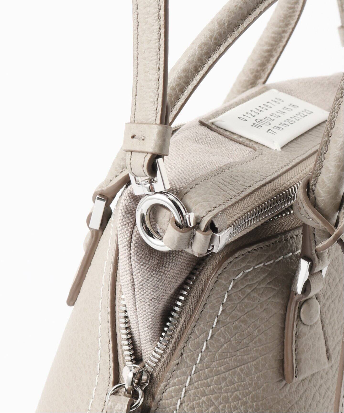 MAISON MARGIELA/メゾン マルジェラ】 5AC MINI バッグ（ショルダー 