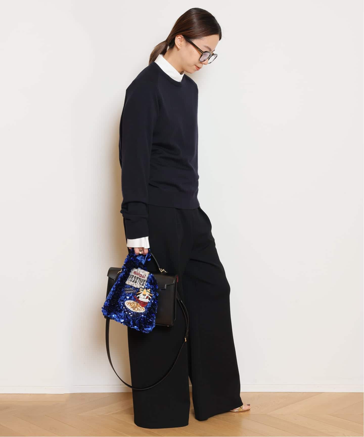 ANYA HINDMARCH/アニヤ ハインドマーチ】MORTIMER SHINY BOXバッグ