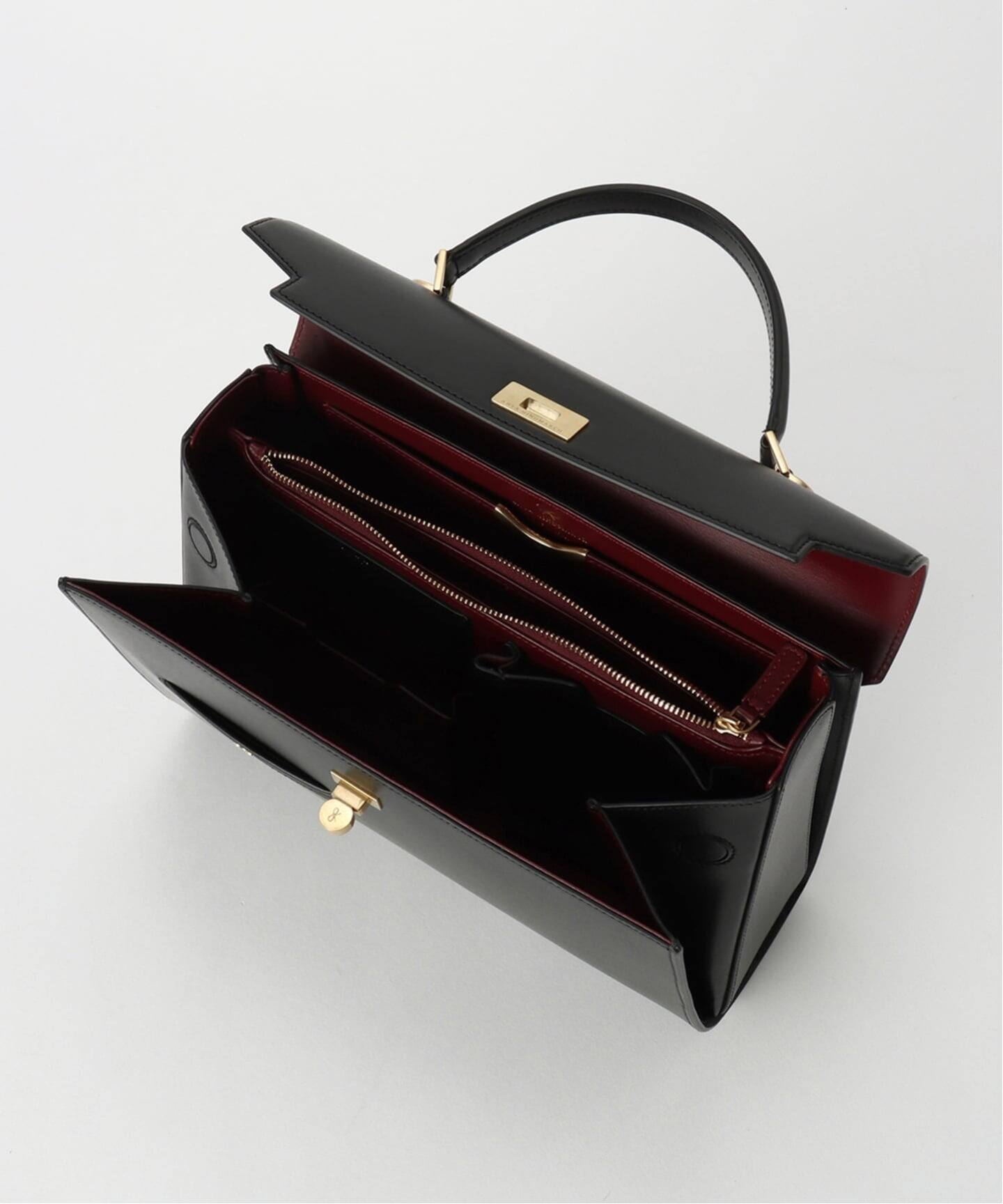 ANYA HINDMARCH/アニヤ ハインドマーチ】MORTIMER SHINY BOXバッグ