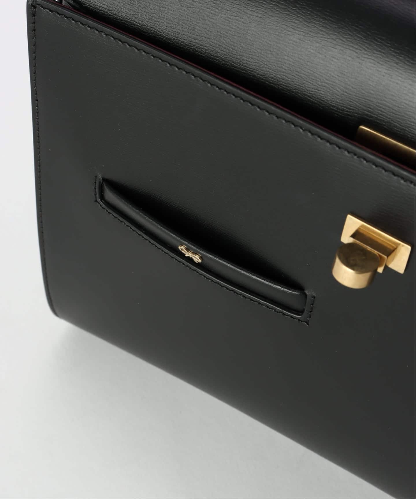 ANYA HINDMARCH/アニヤ ハインドマーチ】MORTIMER SHINY BOXバッグ